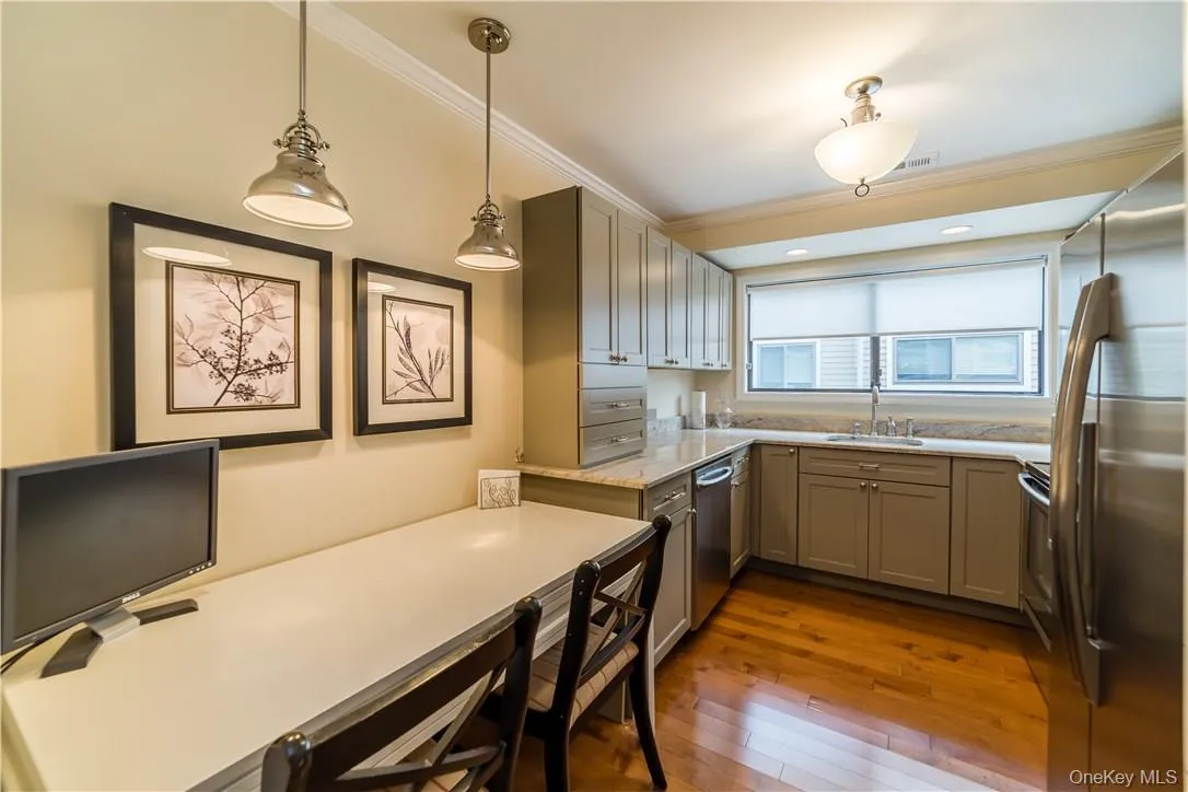 170 Birchwood Close, New Castle, NY, 1 Bedroom Bedrooms, 4 Rooms Rooms,1 BathroomBathrooms,Residential Lease,For Rent,Birchwood Close,0,992130 170 Birchwood Close, New Castle, NY, 1 Bedroom Bedrooms, 4 Rooms Rooms,1 BathroomBathrooms,Residential Lease,For Rent,Birchwood Close,0,992130