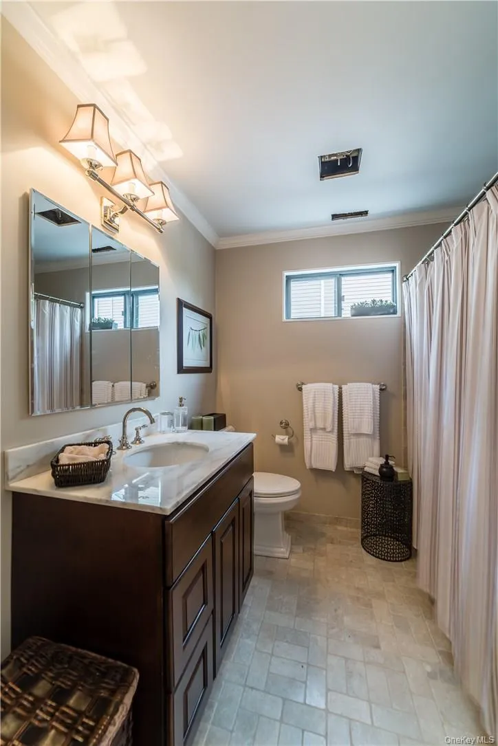 170 Birchwood Close, New Castle, NY, 1 Bedroom Bedrooms, 4 Rooms Rooms,1 BathroomBathrooms,Residential Lease,For Rent,Birchwood Close,0,992130 170 Birchwood Close, New Castle, NY, 1 Bedroom Bedrooms, 4 Rooms Rooms,1 BathroomBathrooms,Residential Lease,For Rent,Birchwood Close,0,992130