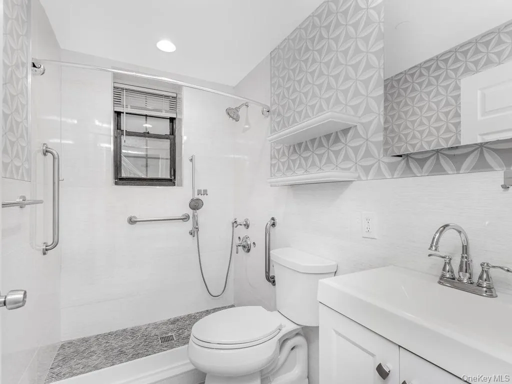 26 Pondfield Road, Yonkers, NY, 2 Bedrooms Bedrooms, 4 Rooms Rooms,1 BathroomBathrooms,Residential,For Rent,Pondfield,0,992132 26 Pondfield Road, Yonkers, NY, 2 Bedrooms Bedrooms, 4 Rooms Rooms,1 BathroomBathrooms,Residential,For Rent,Pondfield,0,992132