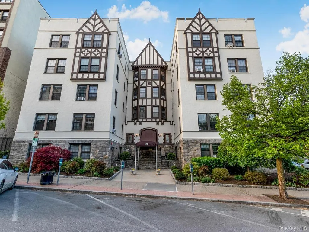 26 Pondfield Road, Yonkers, NY, 2 Bedrooms Bedrooms, 4 Rooms Rooms,1 BathroomBathrooms,Residential,For Rent,Pondfield,0,992132 26 Pondfield Road, Yonkers, NY, 2 Bedrooms Bedrooms, 4 Rooms Rooms,1 BathroomBathrooms,Residential,For Rent,Pondfield,0,992132