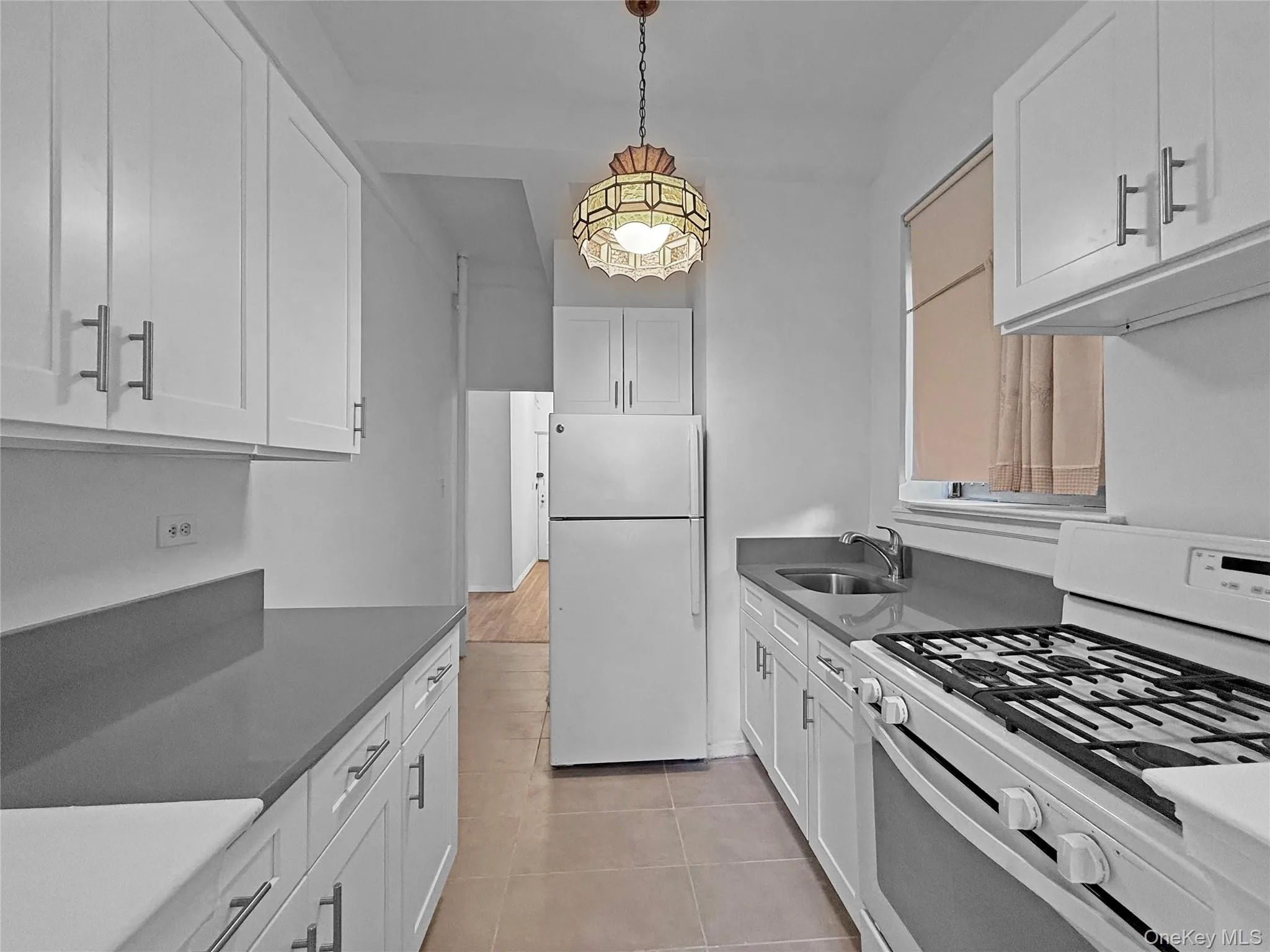 3616 Henry Hudson Parkway, New York, NY, 1 Bedroom Bedrooms, 5 Rooms Rooms,1 BathroomBathrooms,Residential Lease,For Rent,Henry Hudson Parkway,0,992137 3616 Henry Hudson Parkway, New York, NY, 1 Bedroom Bedrooms, 5 Rooms Rooms,1 BathroomBathrooms,Residential Lease,For Rent,Henry Hudson Parkway,0,992137