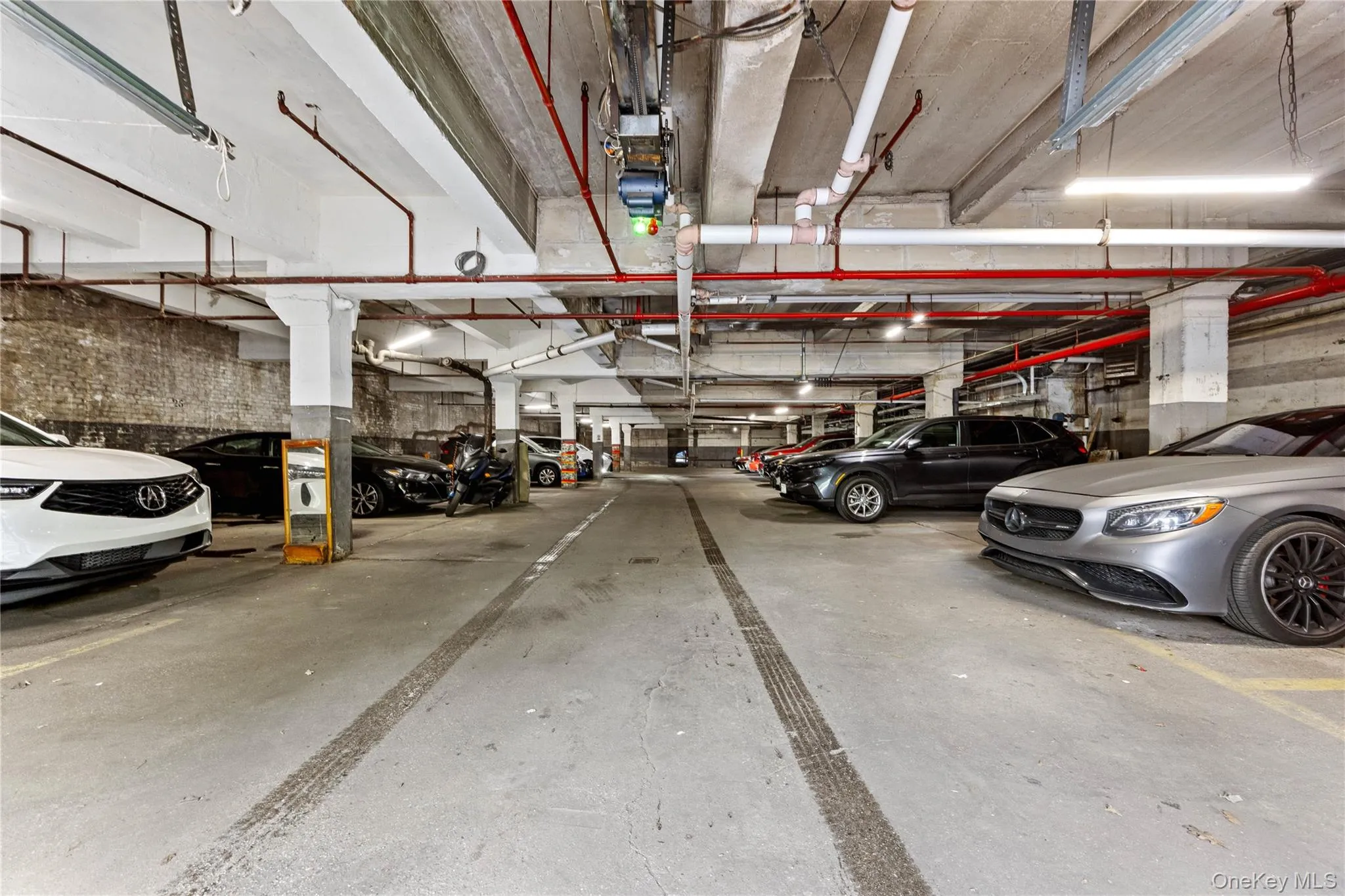 2275 Cruger Ave, New York, NY, 2 Bedrooms Bedrooms, 5 Rooms Rooms,1 BathroomBathrooms,Residential Sale,For Rent,Cruger Ave,0,992150 2275 Cruger Ave, New York, NY, 2 Bedrooms Bedrooms, 5 Rooms Rooms,1 BathroomBathrooms,Residential Sale,For Rent,Cruger Ave,0,992150