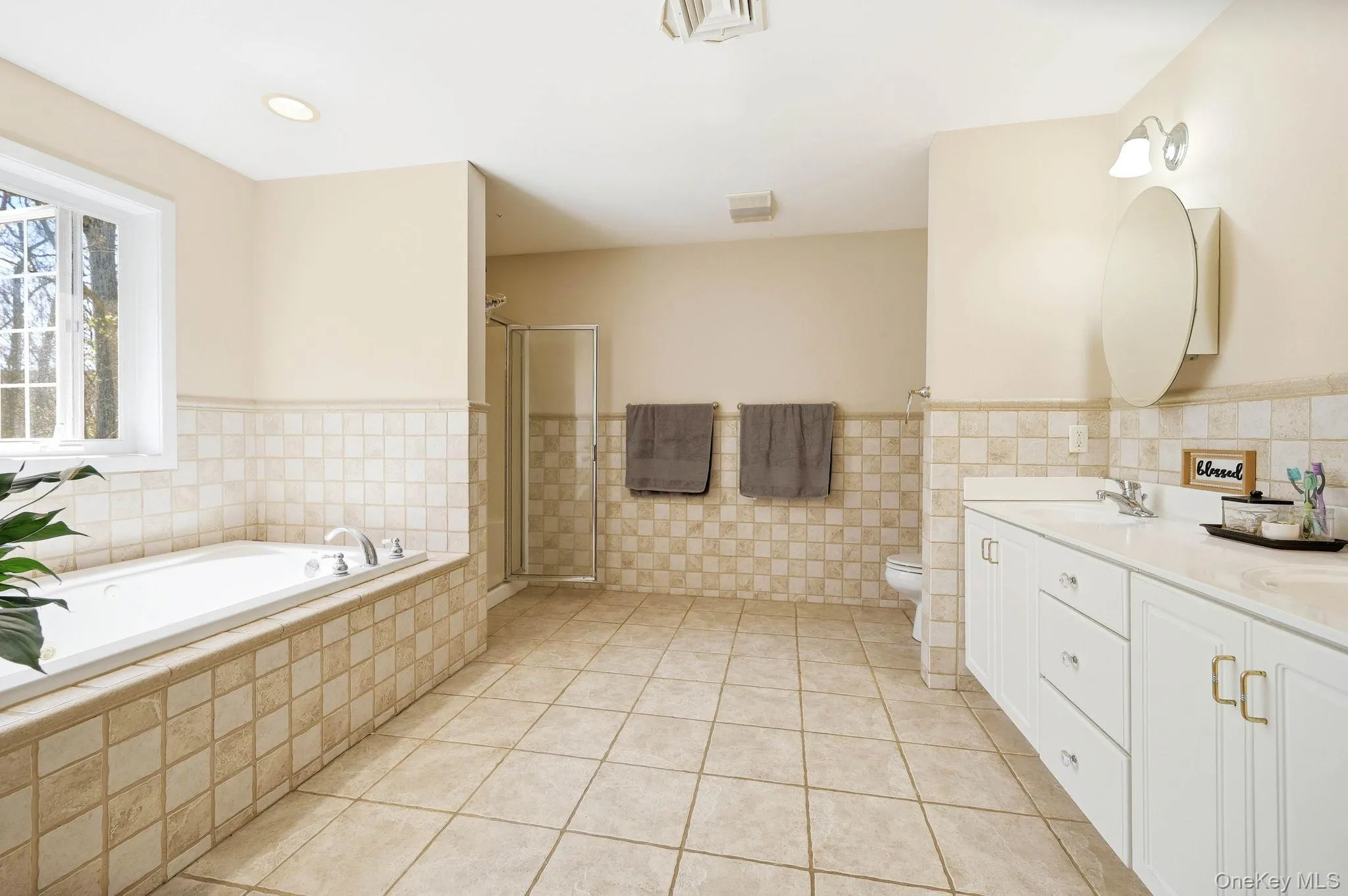 155 Alexander Road, Monroe, NY, 4 Bedrooms Bedrooms, 12 Rooms Rooms,3 BathroomsBathrooms,Residential Sale,For Rent,Alexander,0,992156 155 Alexander Road, Monroe, NY, 4 Bedrooms Bedrooms, 12 Rooms Rooms,3 BathroomsBathrooms,Residential Sale,For Rent,Alexander,0,992156