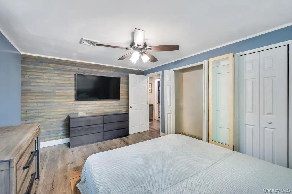 4 Florence Street, Smithtown, NY, 5 Bedrooms Bedrooms, 10 Rooms Rooms,2 BathroomsBathrooms,Residential,For Rent,Florence,0,992164 4 Florence Street, Smithtown, NY, 5 Bedrooms Bedrooms, 10 Rooms Rooms,2 BathroomsBathrooms,Residential,For Rent,Florence,0,992164