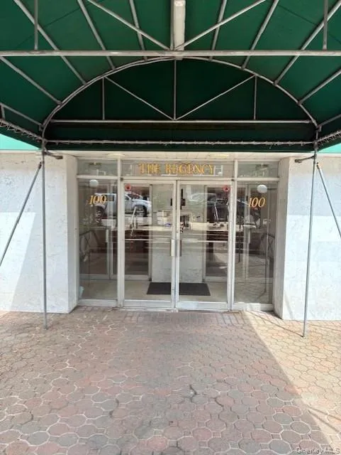 100 Lincoln Avenue, North Hempstead, NY, 1 Bedroom Bedrooms, 3 Rooms Rooms,1 BathroomBathrooms,Residential Lease,For Rent,Lincoln,0,992166 100 Lincoln Avenue, North Hempstead, NY, 1 Bedroom Bedrooms, 3 Rooms Rooms,1 BathroomBathrooms,Residential Lease,For Rent,Lincoln,0,992166