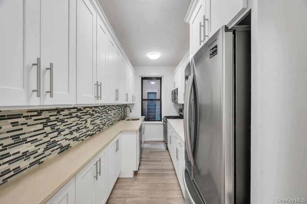 3716 83rd Street, New York, NY, 1 Bedroom Bedrooms, 4 Rooms Rooms,1 BathroomBathrooms,Residential Lease,For Rent,83rd,0,992168 3716 83rd Street, New York, NY, 1 Bedroom Bedrooms, 4 Rooms Rooms,1 BathroomBathrooms,Residential Lease,For Rent,83rd,0,992168