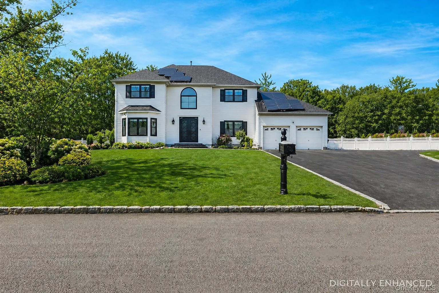 20 Chateau Drive, Brookhaven, NY, 4 Bedrooms Bedrooms, 8 Rooms Rooms,2 BathroomsBathrooms,Residential,For Rent,Chateau,0,992171 20 Chateau Drive, Brookhaven, NY, 4 Bedrooms Bedrooms, 8 Rooms Rooms,2 BathroomsBathrooms,Residential,For Rent,Chateau,0,992171