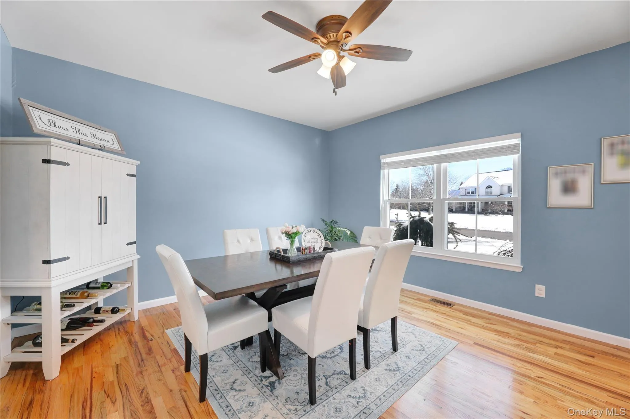 20 Chateau Drive, Brookhaven, NY, 4 Bedrooms Bedrooms, 8 Rooms Rooms,2 BathroomsBathrooms,Residential,For Rent,Chateau,0,992171 20 Chateau Drive, Brookhaven, NY, 4 Bedrooms Bedrooms, 8 Rooms Rooms,2 BathroomsBathrooms,Residential,For Rent,Chateau,0,992171