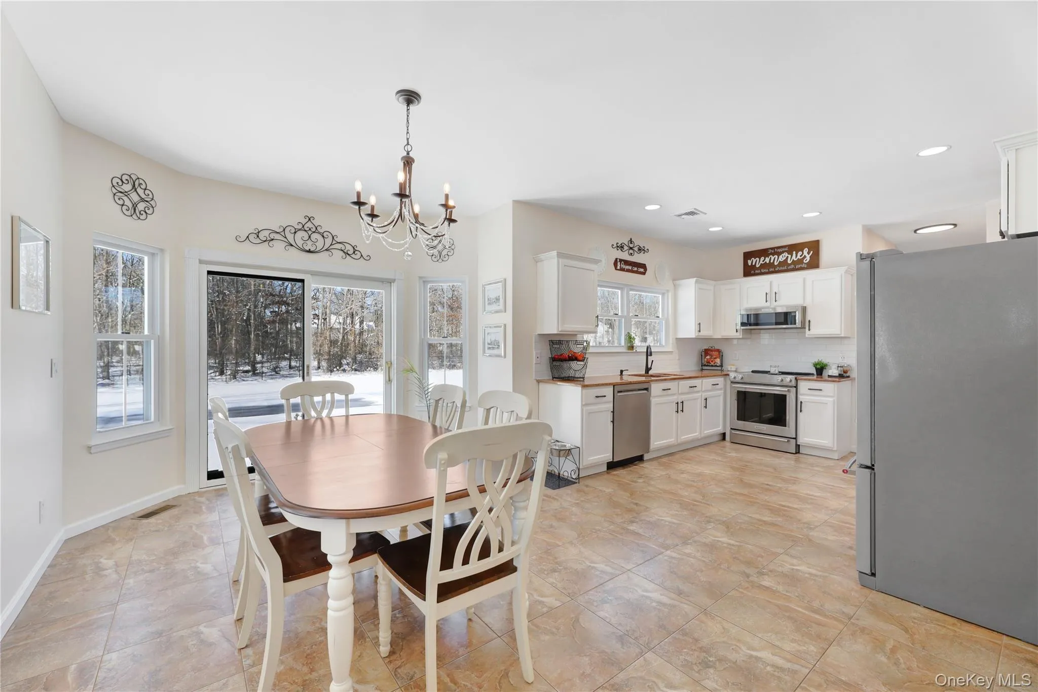 20 Chateau Drive, Brookhaven, NY, 4 Bedrooms Bedrooms, 8 Rooms Rooms,2 BathroomsBathrooms,Residential,For Rent,Chateau,0,992171 20 Chateau Drive, Brookhaven, NY, 4 Bedrooms Bedrooms, 8 Rooms Rooms,2 BathroomsBathrooms,Residential,For Rent,Chateau,0,992171