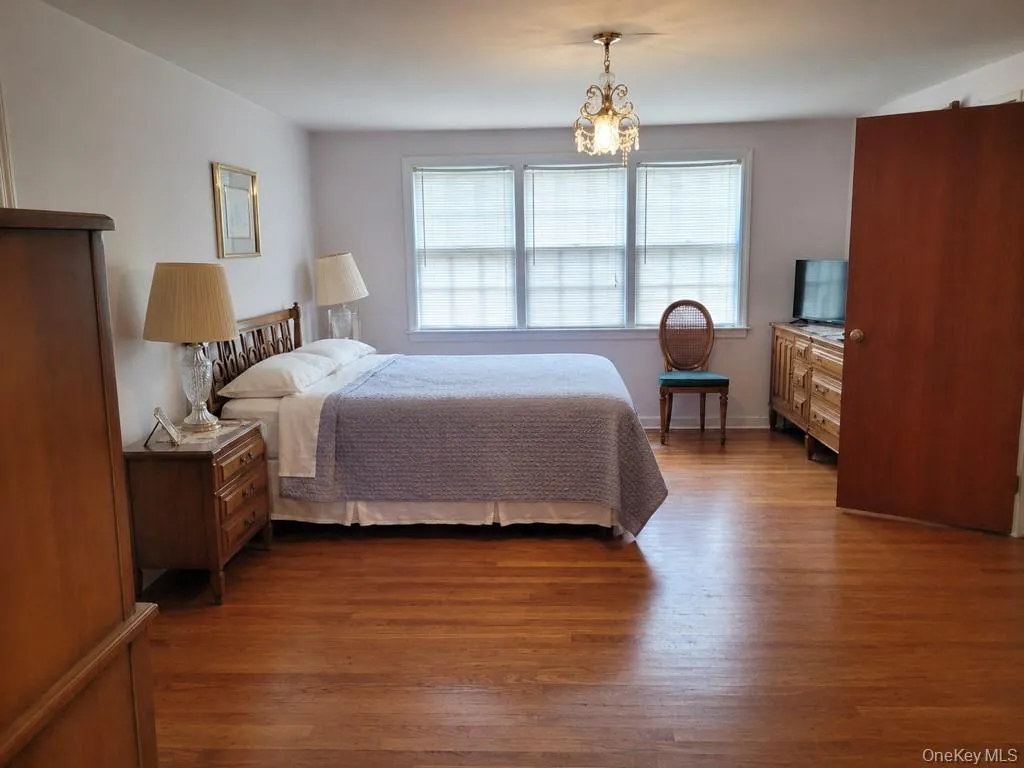 33 Nassau Boulevard, Hempstead, NY, 4 Bedrooms Bedrooms, 15 Rooms Rooms,3 BathroomsBathrooms,Residential Sale,For Rent,Nassau,0,992180 33 Nassau Boulevard, Hempstead, NY, 4 Bedrooms Bedrooms, 15 Rooms Rooms,3 BathroomsBathrooms,Residential Sale,For Rent,Nassau,0,992180