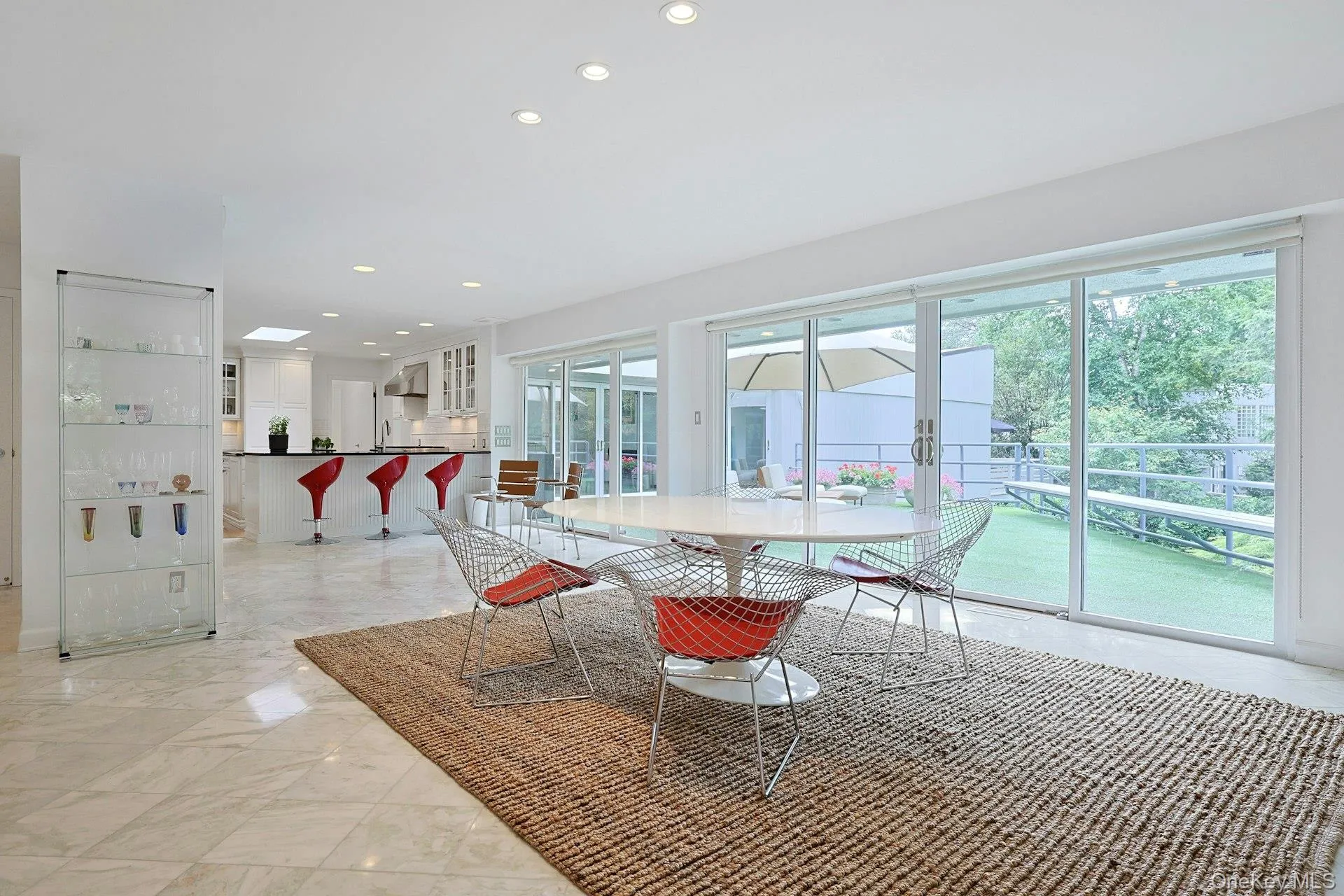 10 Cypress Point Drive, Harrison, NY, 5 Bedrooms Bedrooms, 11 Rooms Rooms,4 BathroomsBathrooms,Residential,For Rent,Cypress Point,0,992184 10 Cypress Point Drive, Harrison, NY, 5 Bedrooms Bedrooms, 11 Rooms Rooms,4 BathroomsBathrooms,Residential,For Rent,Cypress Point,0,992184