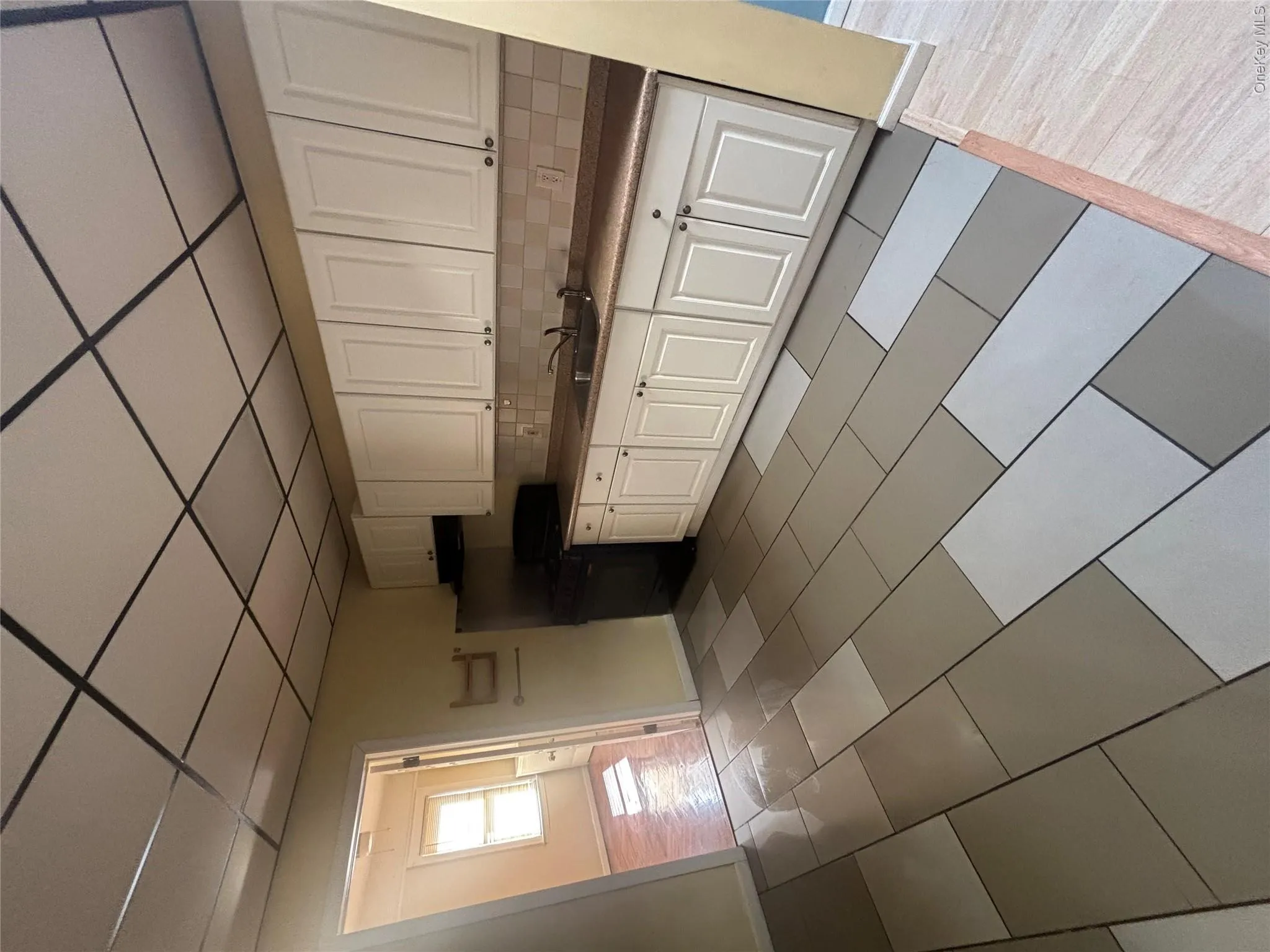 139 New Hyde Park Road, Hempstead, NY, 2 Bedrooms Bedrooms, 5 Rooms Rooms,1 BathroomBathrooms,Residential Lease,For Rent,New Hyde Park,0,992186 139 New Hyde Park Road, Hempstead, NY, 2 Bedrooms Bedrooms, 5 Rooms Rooms,1 BathroomBathrooms,Residential Lease,For Rent,New Hyde Park,0,992186