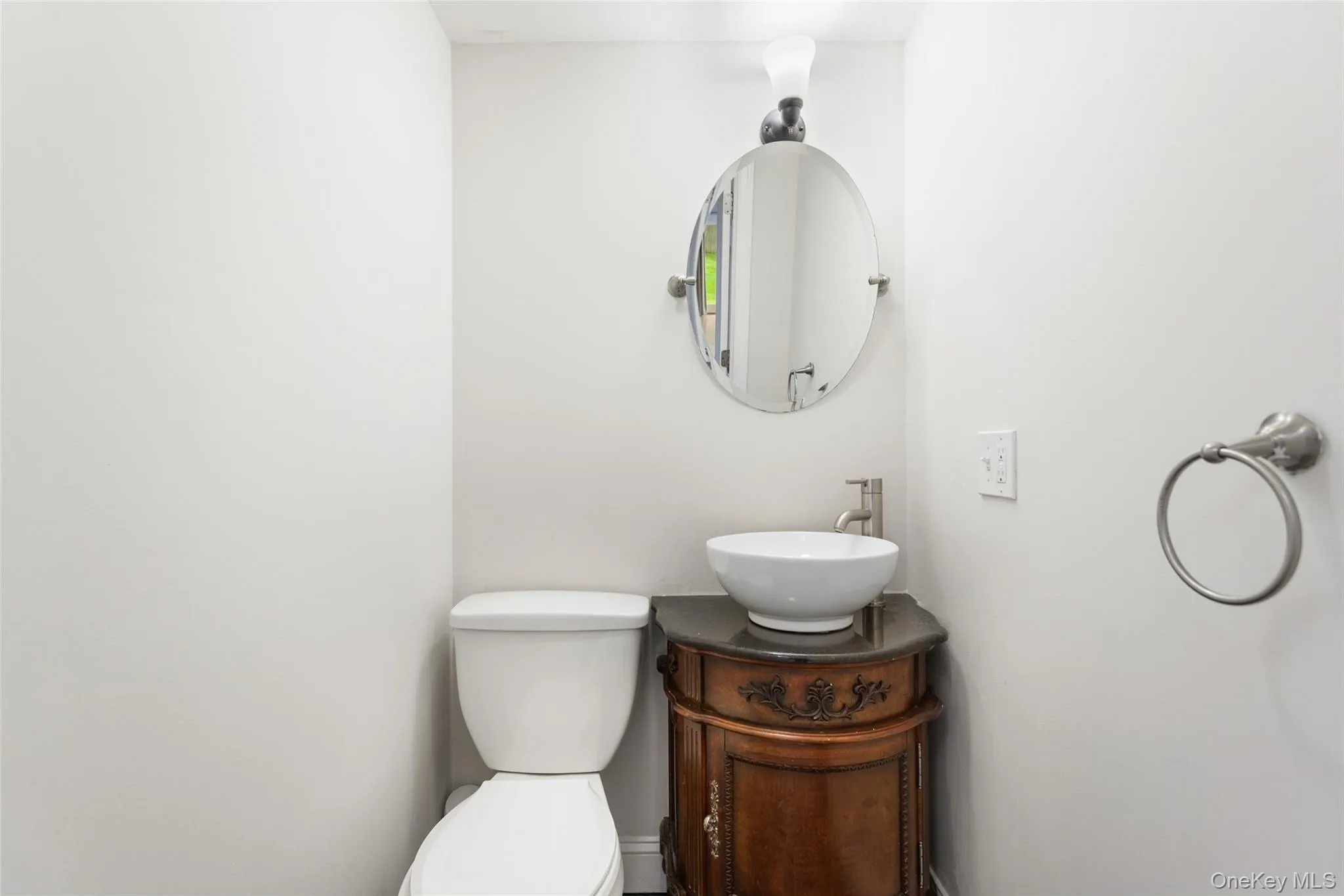 Powder Room Powder Room