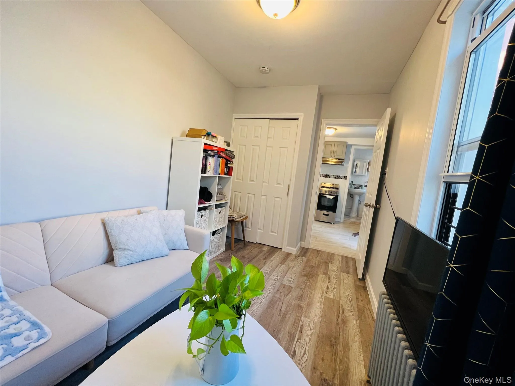 21-13 25 Road, New York, NY, 1 Bedroom Bedrooms, 4 Rooms Rooms,1 BathroomBathrooms,Residential Lease,For Rent,25,0,992229 21-13 25 Road, New York, NY, 1 Bedroom Bedrooms, 4 Rooms Rooms,1 BathroomBathrooms,Residential Lease,For Rent,25,0,992229