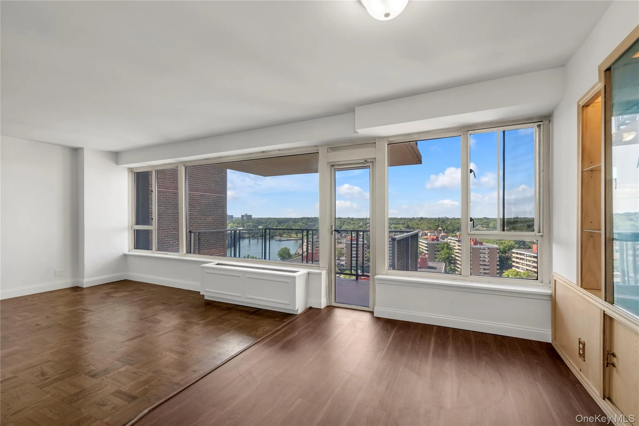 166-25 powells cove Boulevard, New York, NY, 2 Bedrooms Bedrooms, 6 Rooms Rooms,2 BathroomsBathrooms,Residential,For Rent,powells cove,0,KEY992247 166-25 powells cove Boulevard, New York, NY, 2 Bedrooms Bedrooms, 6 Rooms Rooms,2 BathroomsBathrooms,Residential,For Rent,powells cove,0,KEY992247