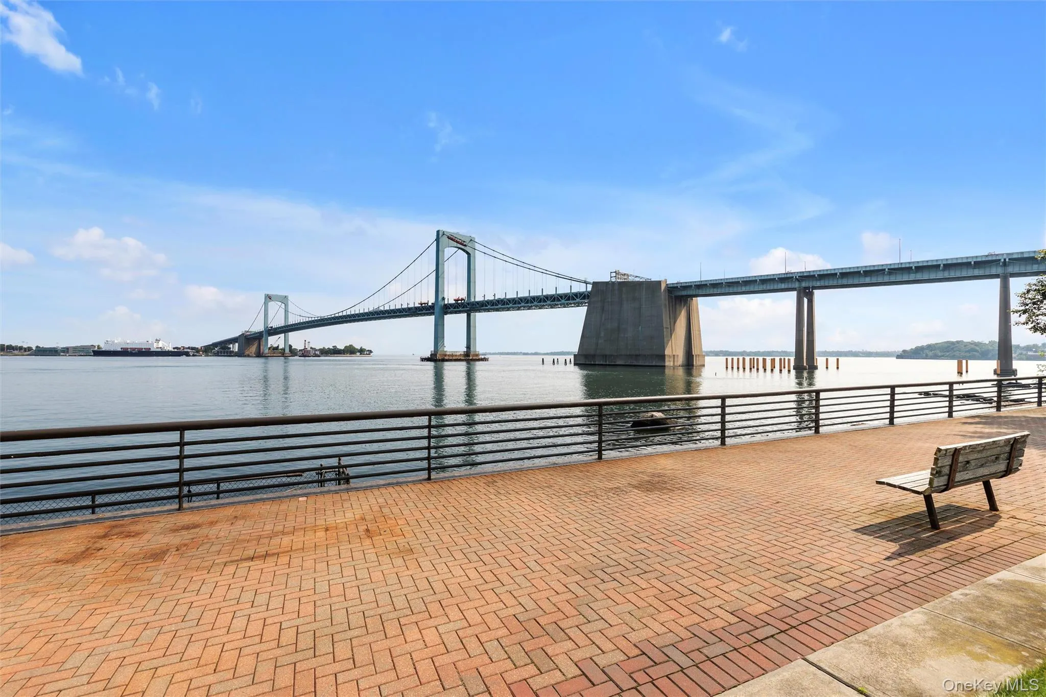 166-25 powells cove Boulevard, New York, NY, 2 Bedrooms Bedrooms, 6 Rooms Rooms,2 BathroomsBathrooms,Residential,For Rent,powells cove,0,KEY992247 166-25 powells cove Boulevard, New York, NY, 2 Bedrooms Bedrooms, 6 Rooms Rooms,2 BathroomsBathrooms,Residential,For Rent,powells cove,0,KEY992247