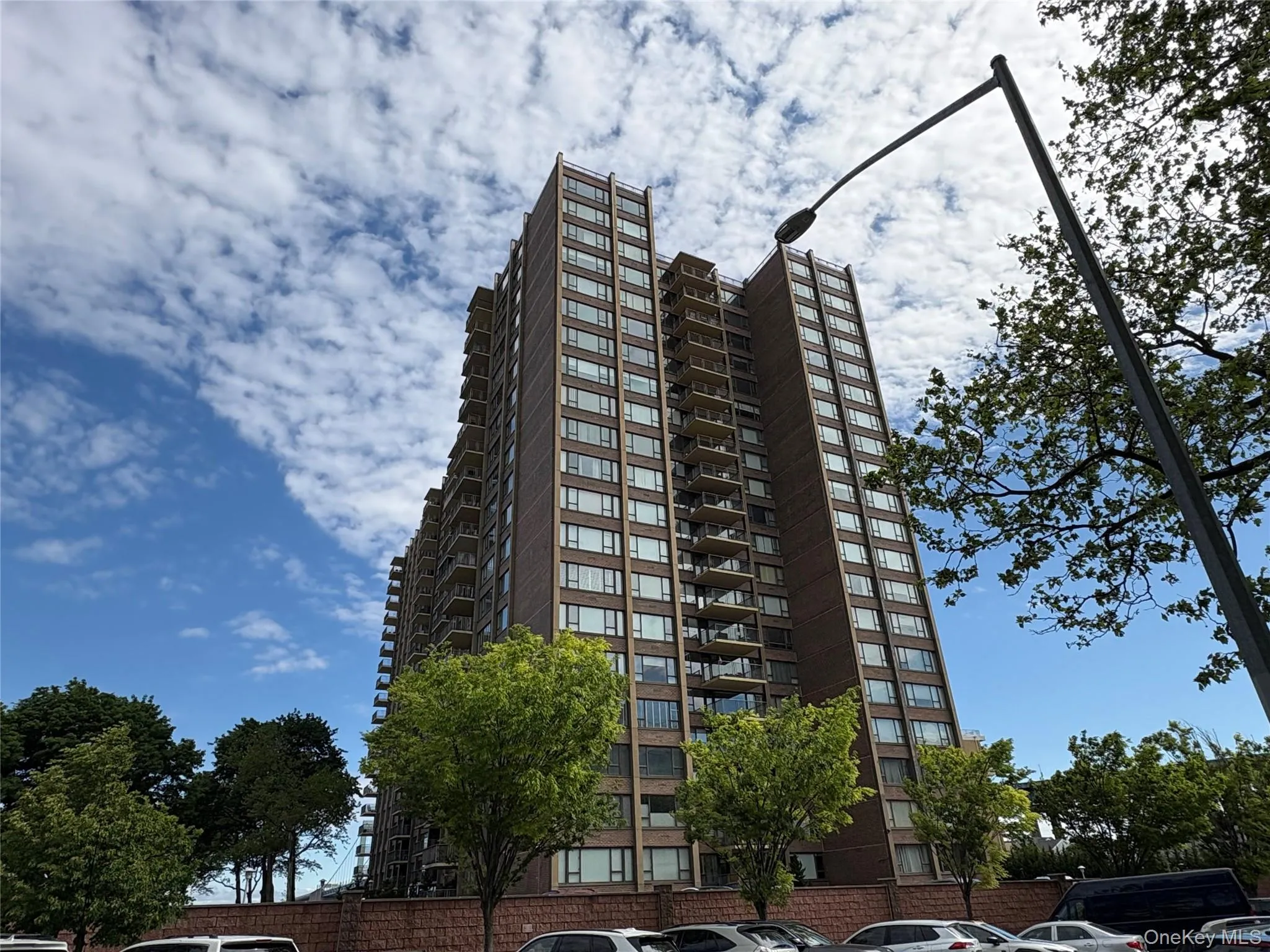166-25 powells cove Boulevard, New York, NY, 2 Bedrooms Bedrooms, 6 Rooms Rooms,2 BathroomsBathrooms,Residential,For Rent,powells cove,0,KEY992247 166-25 powells cove Boulevard, New York, NY, 2 Bedrooms Bedrooms, 6 Rooms Rooms,2 BathroomsBathrooms,Residential,For Rent,powells cove,0,KEY992247