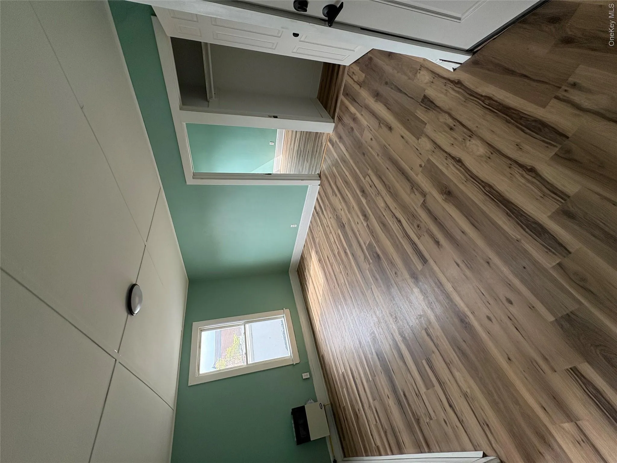 108 Main Street, Huntington, NY, 1 Bedroom Bedrooms, 3 Rooms Rooms,1 BathroomBathrooms,Residential Lease,For Rent,Main,0,992252 108 Main Street, Huntington, NY, 1 Bedroom Bedrooms, 3 Rooms Rooms,1 BathroomBathrooms,Residential Lease,For Rent,Main,0,992252