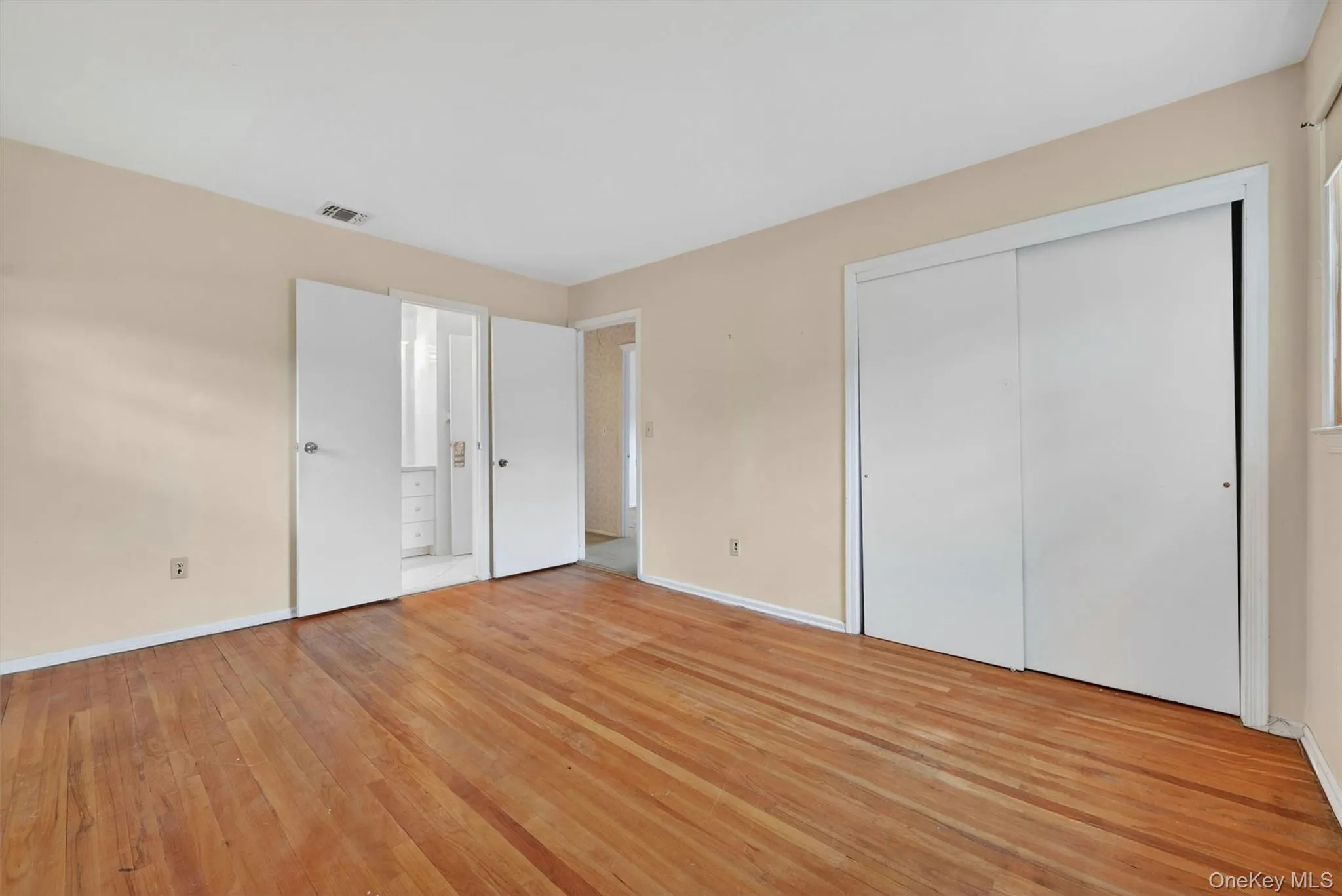 105 Lakewood Drive, Clarkstown, NY, 4 Bedrooms Bedrooms, 10 Rooms Rooms,1 BathroomBathrooms,Residential,For Rent,Lakewood,0,992256 105 Lakewood Drive, Clarkstown, NY, 4 Bedrooms Bedrooms, 10 Rooms Rooms,1 BathroomBathrooms,Residential,For Rent,Lakewood,0,992256