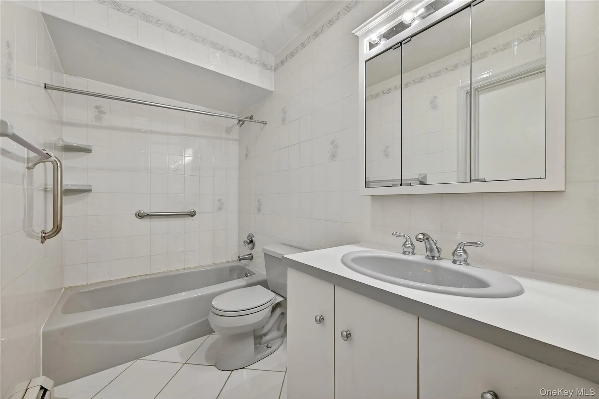 105 Lakewood Drive, Clarkstown, NY, 4 Bedrooms Bedrooms, 10 Rooms Rooms,1 BathroomBathrooms,Residential,For Rent,Lakewood,0,992256 105 Lakewood Drive, Clarkstown, NY, 4 Bedrooms Bedrooms, 10 Rooms Rooms,1 BathroomBathrooms,Residential,For Rent,Lakewood,0,992256