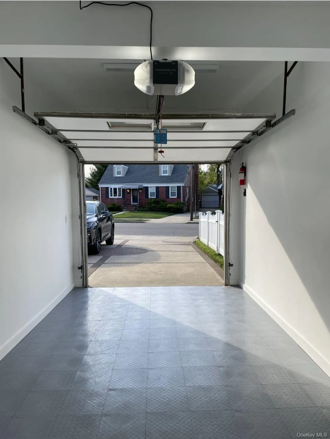 2 Tottenham Place, North Hempstead, NY, 2 Bedrooms Bedrooms, 6 Rooms Rooms,2 BathroomsBathrooms,Residential Lease,For Rent,Tottenham,0,992259 2 Tottenham Place, North Hempstead, NY, 2 Bedrooms Bedrooms, 6 Rooms Rooms,2 BathroomsBathrooms,Residential Lease,For Rent,Tottenham,0,992259