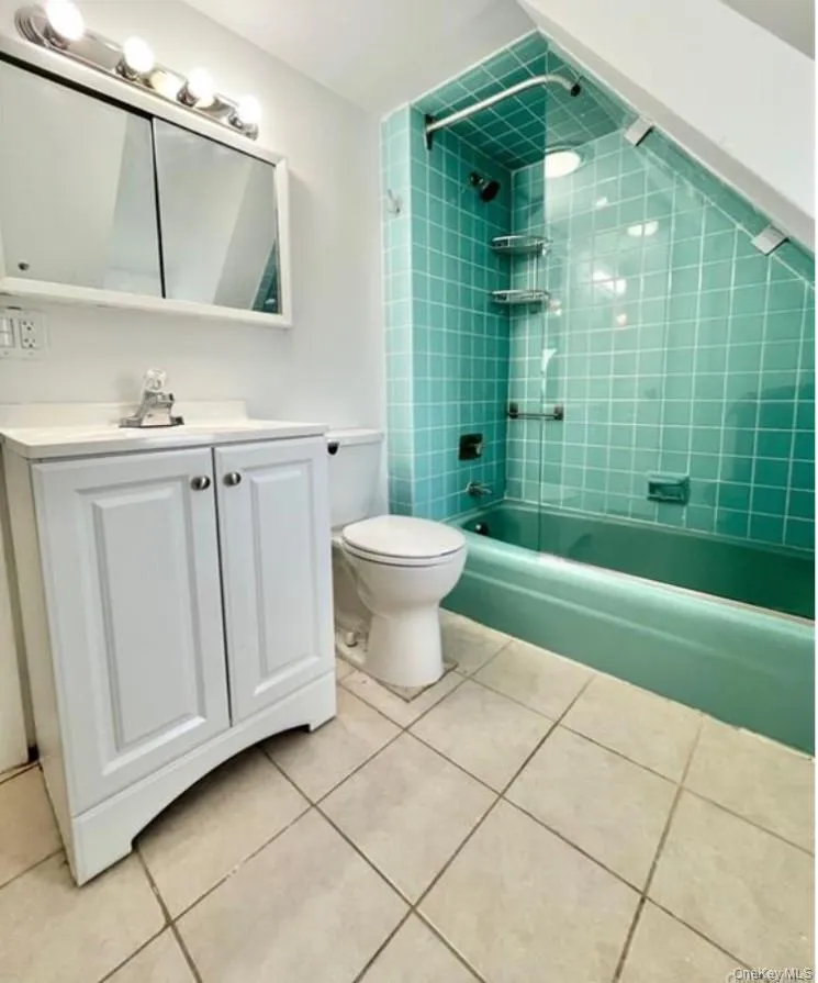 72 Soundview Street, New Rochelle, NY, 4 Bedrooms Bedrooms, 6 Rooms Rooms,2 BathroomsBathrooms,Residential Lease,For Rent,Soundview,0,992268 72 Soundview Street, New Rochelle, NY, 4 Bedrooms Bedrooms, 6 Rooms Rooms,2 BathroomsBathrooms,Residential Lease,For Rent,Soundview,0,992268