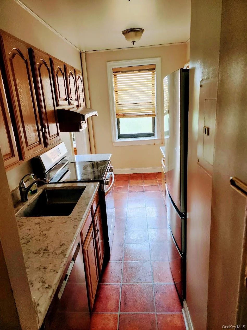 68 E. Hartsdale Avenue, Greenburgh, NY, 1 Bedroom Bedrooms, 3 Rooms Rooms,1 BathroomBathrooms,Residential,For Rent,E. Hartsdale,0,992286 68 E. Hartsdale Avenue, Greenburgh, NY, 1 Bedroom Bedrooms, 3 Rooms Rooms,1 BathroomBathrooms,Residential,For Rent,E. Hartsdale,0,992286