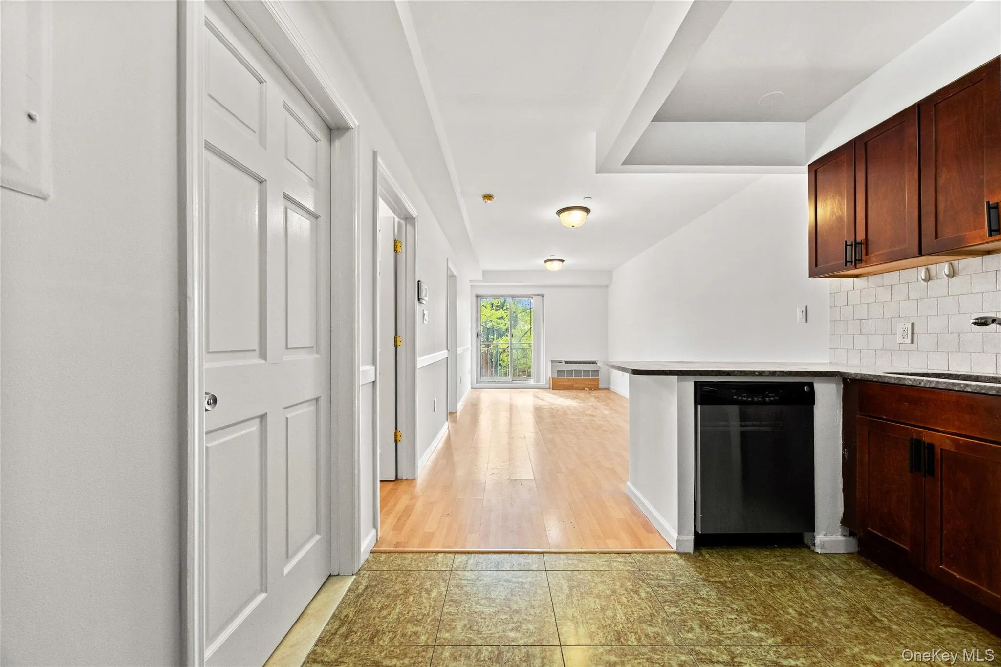 71-33 162nd Street, New York, NY, 2 Bedrooms Bedrooms, 5 Rooms Rooms,2 BathroomsBathrooms,Residential Lease,For Rent,162nd Street,0,992297 71-33 162nd Street, New York, NY, 2 Bedrooms Bedrooms, 5 Rooms Rooms,2 BathroomsBathrooms,Residential Lease,For Rent,162nd Street,0,992297