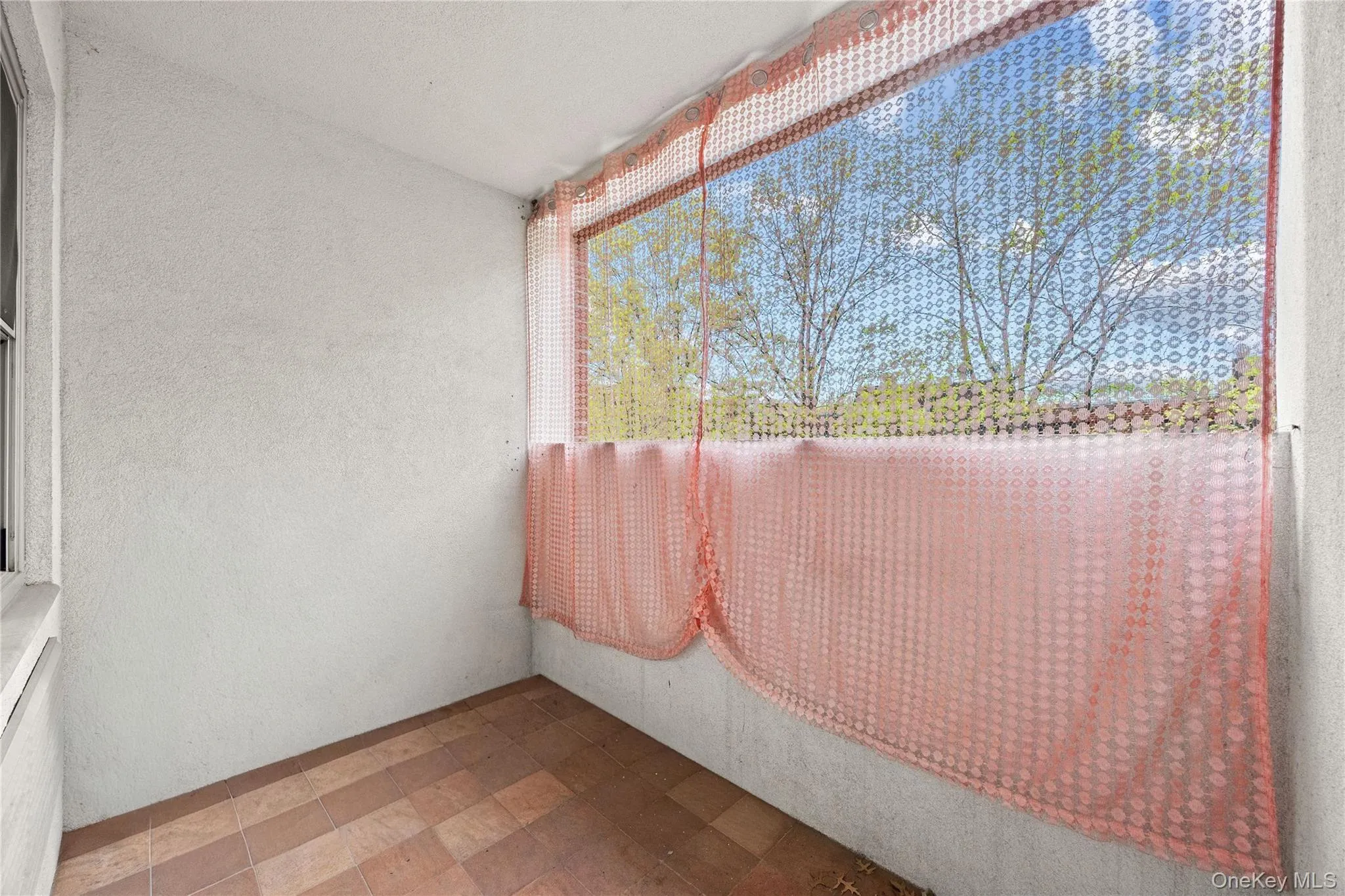 71-33 162nd Street, New York, NY, 2 Bedrooms Bedrooms, 5 Rooms Rooms,2 BathroomsBathrooms,Residential Lease,For Rent,162nd Street,0,992297 71-33 162nd Street, New York, NY, 2 Bedrooms Bedrooms, 5 Rooms Rooms,2 BathroomsBathrooms,Residential Lease,For Rent,162nd Street,0,992297
