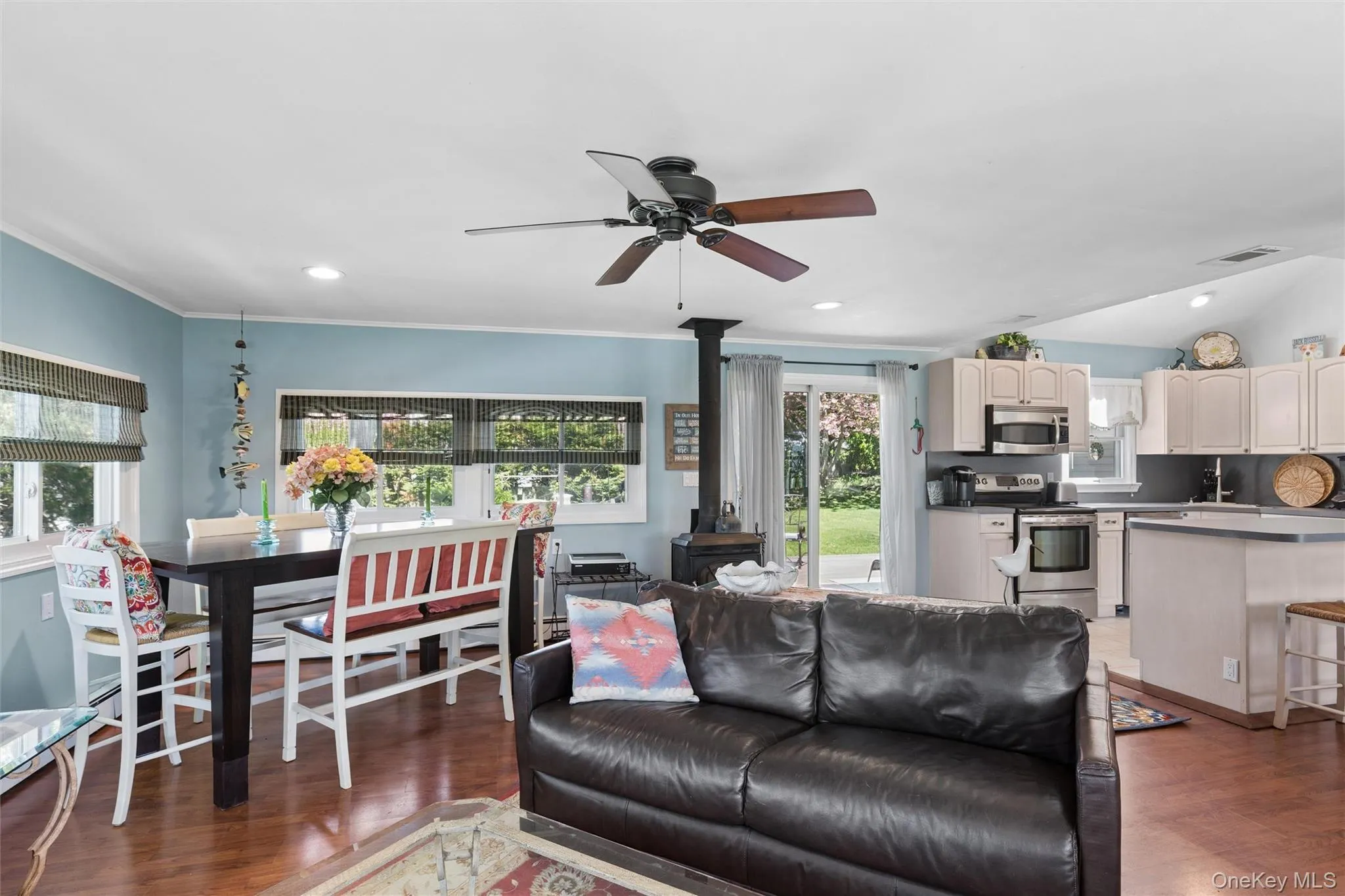 1600 Captain Kidd Drive, Southold, NY, 2 Bedrooms Bedrooms, 5 Rooms Rooms,1 BathroomBathrooms,Residential Lease,For Rent,Captain Kidd,0,992303 1600 Captain Kidd Drive, Southold, NY, 2 Bedrooms Bedrooms, 5 Rooms Rooms,1 BathroomBathrooms,Residential Lease,For Rent,Captain Kidd,0,992303