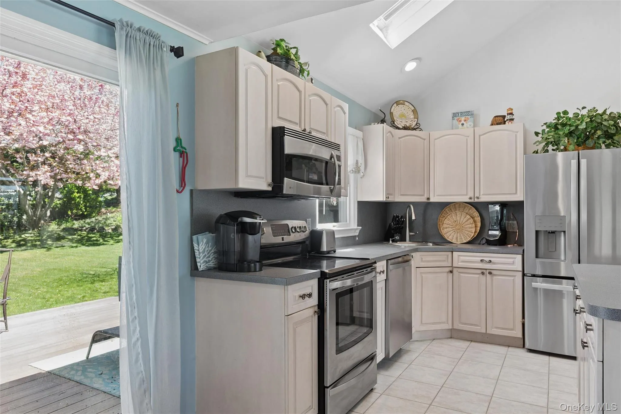 1600 Captain Kidd Drive, Southold, NY, 2 Bedrooms Bedrooms, 5 Rooms Rooms,1 BathroomBathrooms,Residential Lease,For Rent,Captain Kidd,0,992303 1600 Captain Kidd Drive, Southold, NY, 2 Bedrooms Bedrooms, 5 Rooms Rooms,1 BathroomBathrooms,Residential Lease,For Rent,Captain Kidd,0,992303