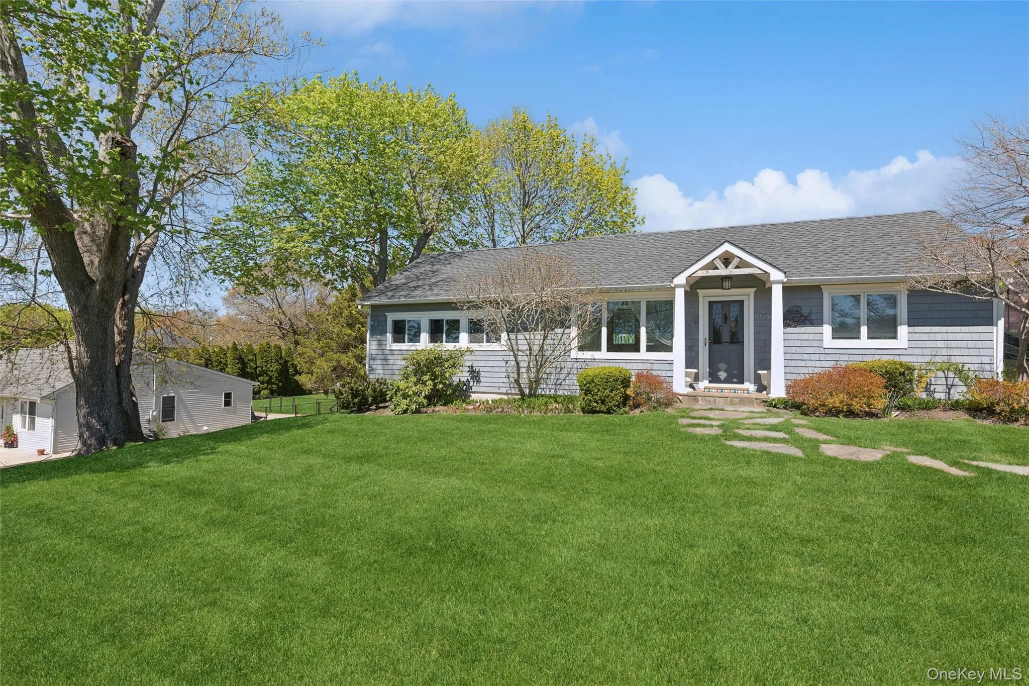1600 Captain Kidd Drive, Southold, NY, 2 Bedrooms Bedrooms, 5 Rooms Rooms,1 BathroomBathrooms,Residential Lease,For Rent,Captain Kidd,0,992303 1600 Captain Kidd Drive, Southold, NY, 2 Bedrooms Bedrooms, 5 Rooms Rooms,1 BathroomBathrooms,Residential Lease,For Rent,Captain Kidd,0,992303