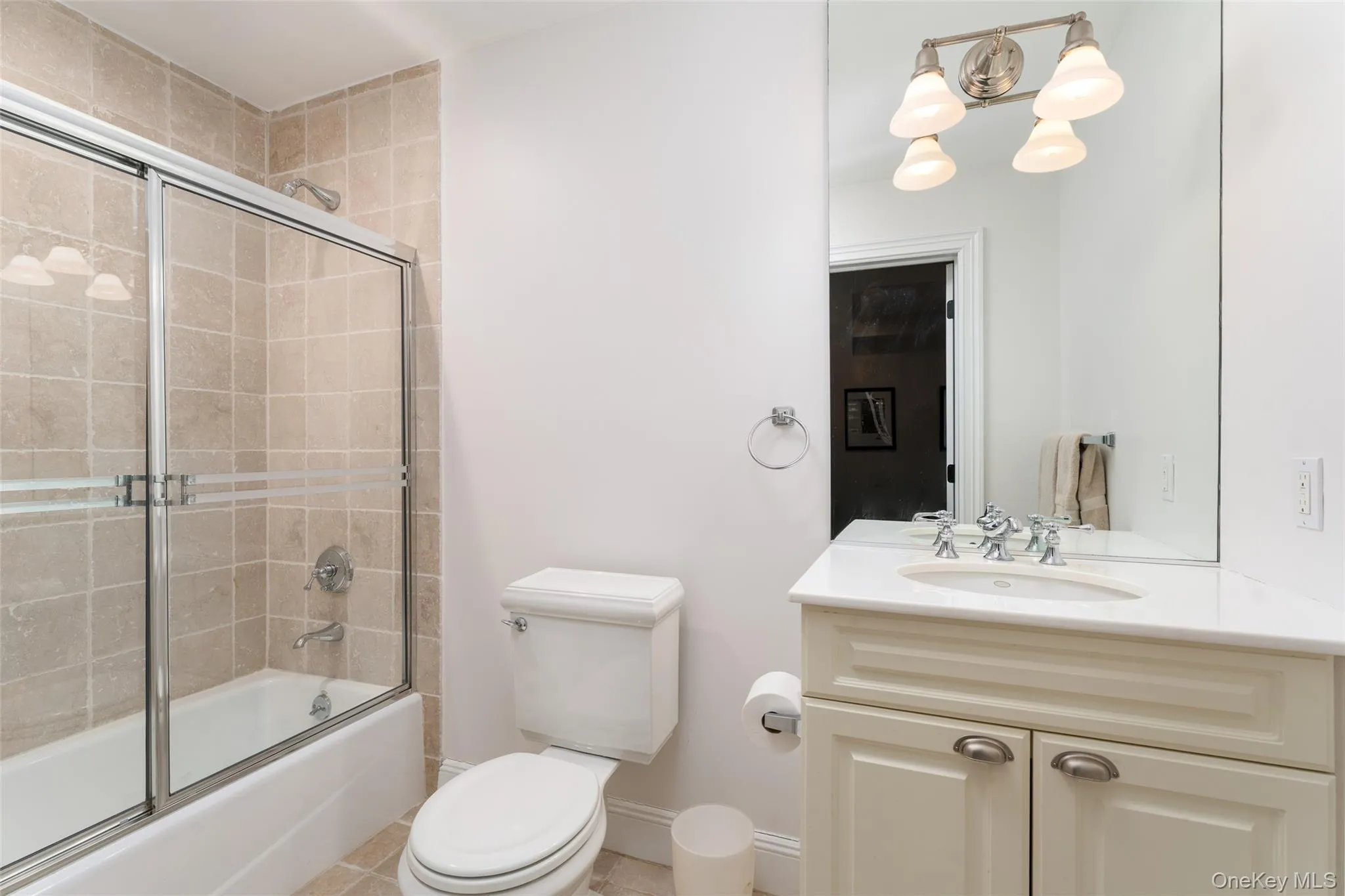 3 Bridies Path, Southampton, NY, 5 Bedrooms Bedrooms, 14 Rooms Rooms,5 BathroomsBathrooms,Residential,For Rent,Bridies,0,992304 3 Bridies Path, Southampton, NY, 5 Bedrooms Bedrooms, 14 Rooms Rooms,5 BathroomsBathrooms,Residential,For Rent,Bridies,0,992304