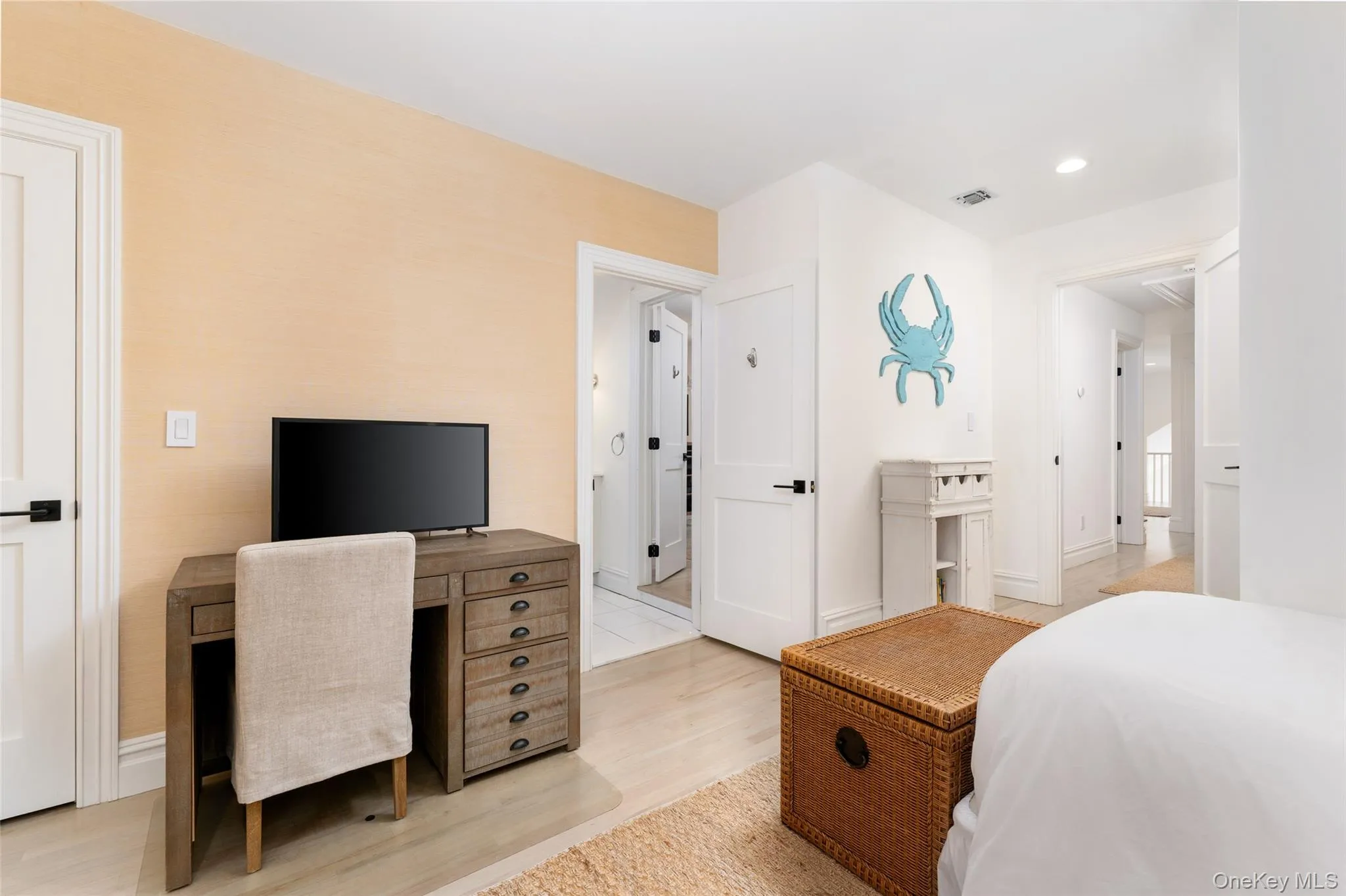 3 Bridies Path, Southampton, NY, 5 Bedrooms Bedrooms, 14 Rooms Rooms,5 BathroomsBathrooms,Residential,For Rent,Bridies,0,992304 3 Bridies Path, Southampton, NY, 5 Bedrooms Bedrooms, 14 Rooms Rooms,5 BathroomsBathrooms,Residential,For Rent,Bridies,0,992304
