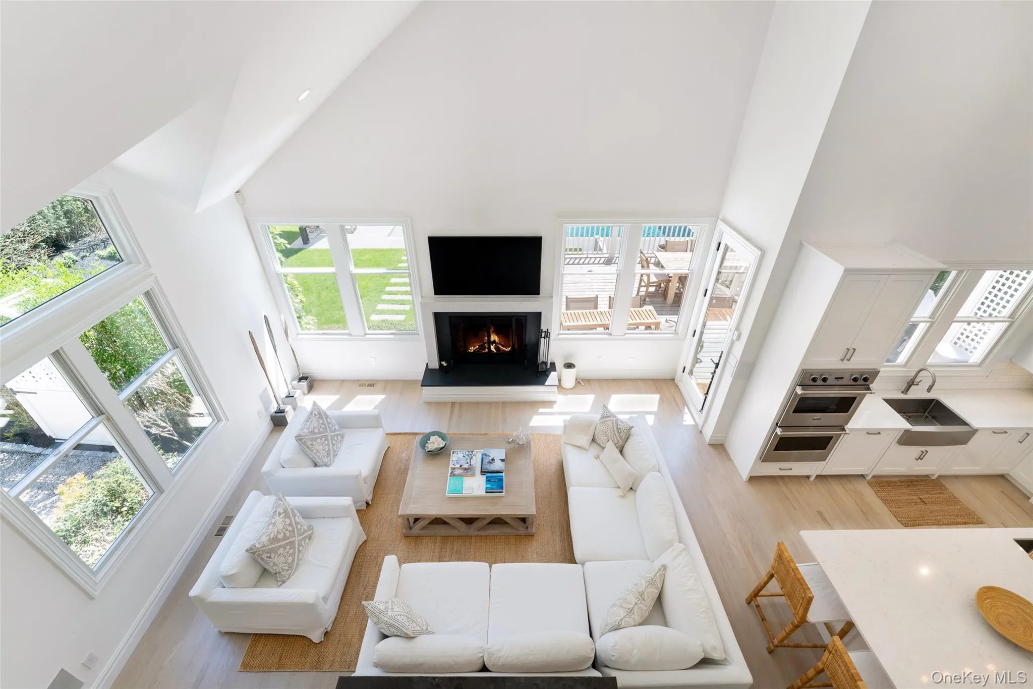 3 Bridies Path, Southampton, NY, 5 Bedrooms Bedrooms, 14 Rooms Rooms,5 BathroomsBathrooms,Residential,For Rent,Bridies,0,992304 3 Bridies Path, Southampton, NY, 5 Bedrooms Bedrooms, 14 Rooms Rooms,5 BathroomsBathrooms,Residential,For Rent,Bridies,0,992304
