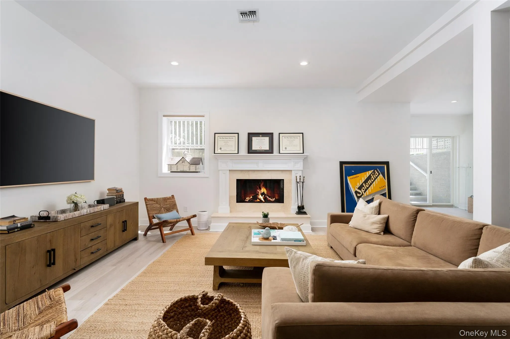 3 Bridies Path, Southampton, NY, 5 Bedrooms Bedrooms, 14 Rooms Rooms,5 BathroomsBathrooms,Residential,For Rent,Bridies,0,992304 3 Bridies Path, Southampton, NY, 5 Bedrooms Bedrooms, 14 Rooms Rooms,5 BathroomsBathrooms,Residential,For Rent,Bridies,0,992304