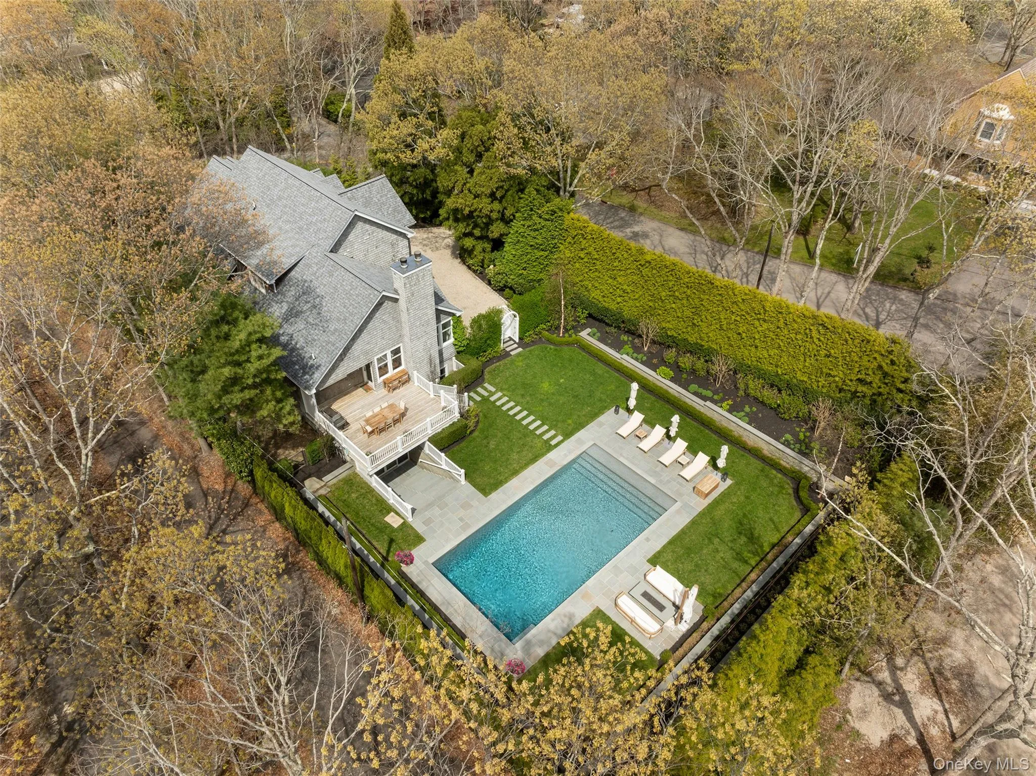 3 Bridies Path, Southampton, NY, 5 Bedrooms Bedrooms, 14 Rooms Rooms,5 BathroomsBathrooms,Residential,For Rent,Bridies,0,992304 3 Bridies Path, Southampton, NY, 5 Bedrooms Bedrooms, 14 Rooms Rooms,5 BathroomsBathrooms,Residential,For Rent,Bridies,0,992304