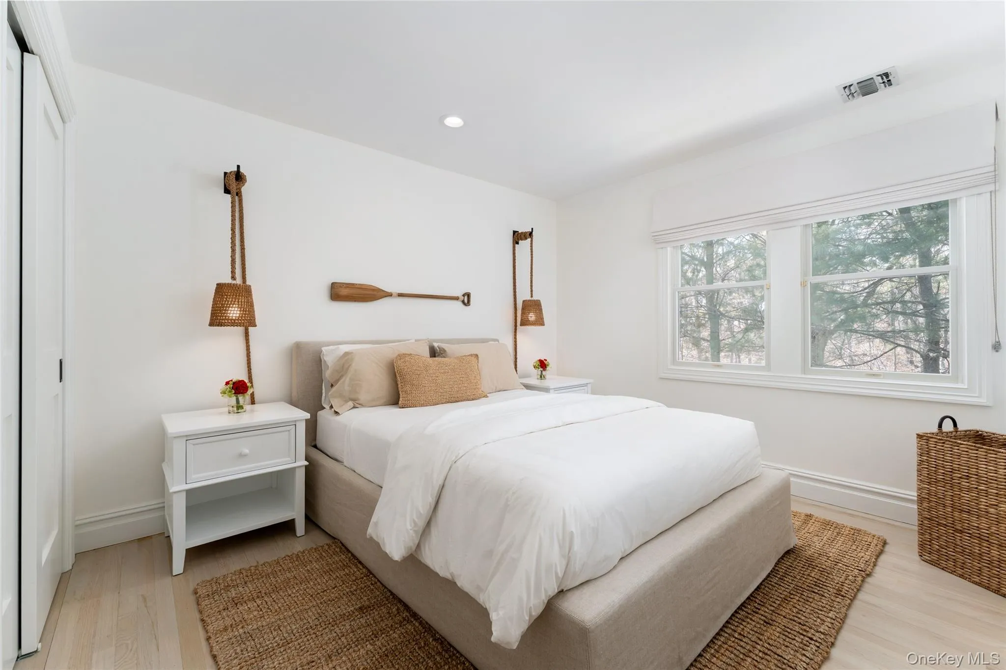 3 Bridies Path, Southampton, NY, 5 Bedrooms Bedrooms, 14 Rooms Rooms,5 BathroomsBathrooms,Residential,For Rent,Bridies,0,992304 3 Bridies Path, Southampton, NY, 5 Bedrooms Bedrooms, 14 Rooms Rooms,5 BathroomsBathrooms,Residential,For Rent,Bridies,0,992304