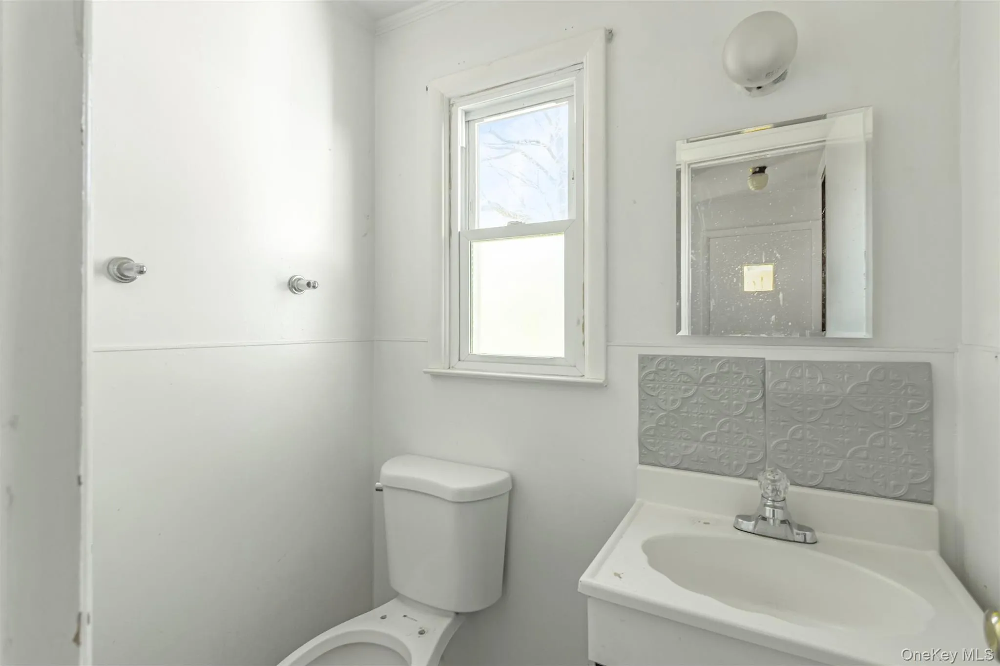 135 Corwin Street, Southold, NY, 5 Bedrooms Bedrooms, 10 Rooms Rooms,1 BathroomBathrooms,Residential,For Rent,Corwin,0,992307 135 Corwin Street, Southold, NY, 5 Bedrooms Bedrooms, 10 Rooms Rooms,1 BathroomBathrooms,Residential,For Rent,Corwin,0,992307