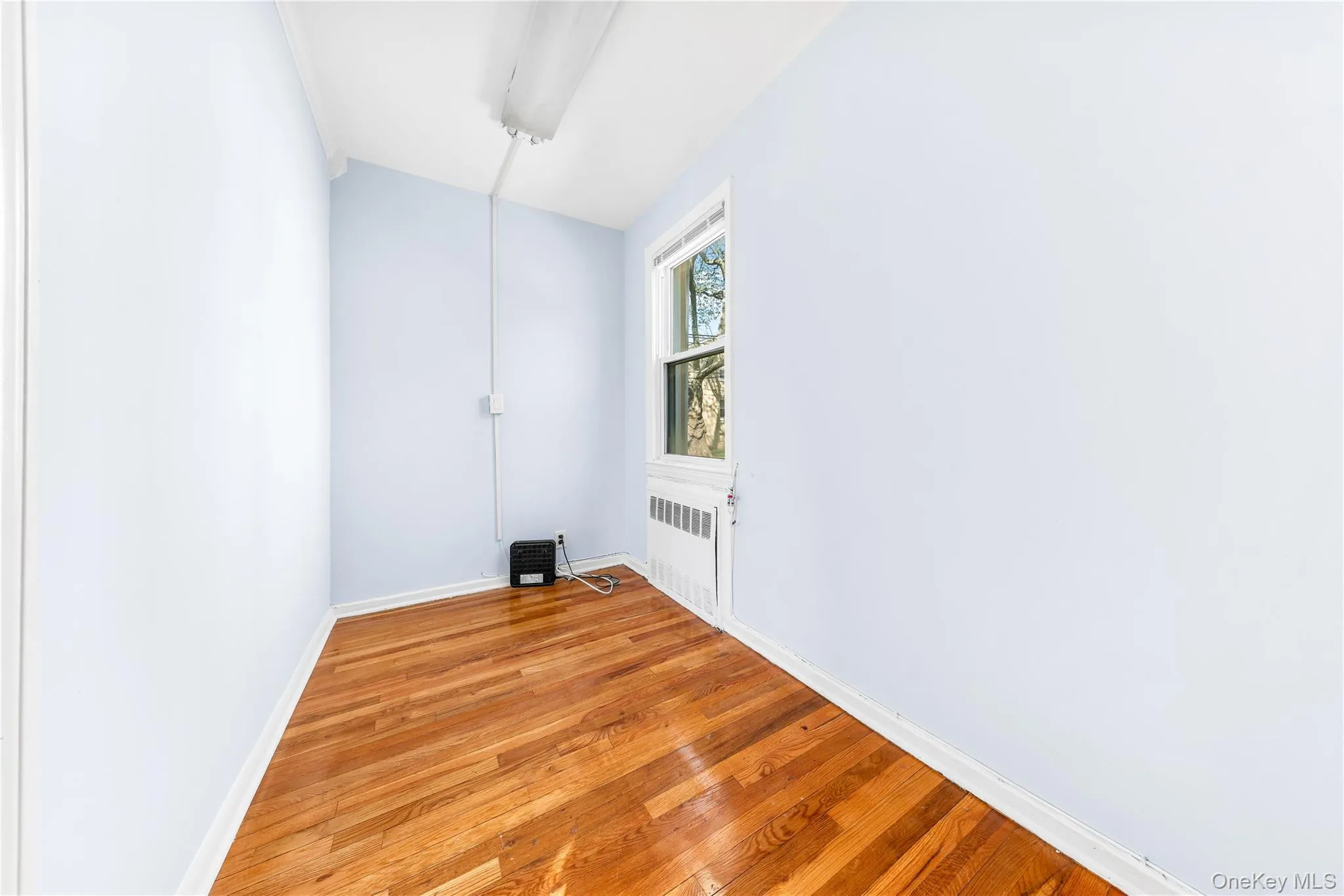 71-46 Little Neck Parkway, New York, NY, 1 Bedroom Bedrooms, 5 Rooms Rooms,1 BathroomBathrooms,Residential,For Rent,Little Neck,0,992308 71-46 Little Neck Parkway, New York, NY, 1 Bedroom Bedrooms, 5 Rooms Rooms,1 BathroomBathrooms,Residential,For Rent,Little Neck,0,992308
