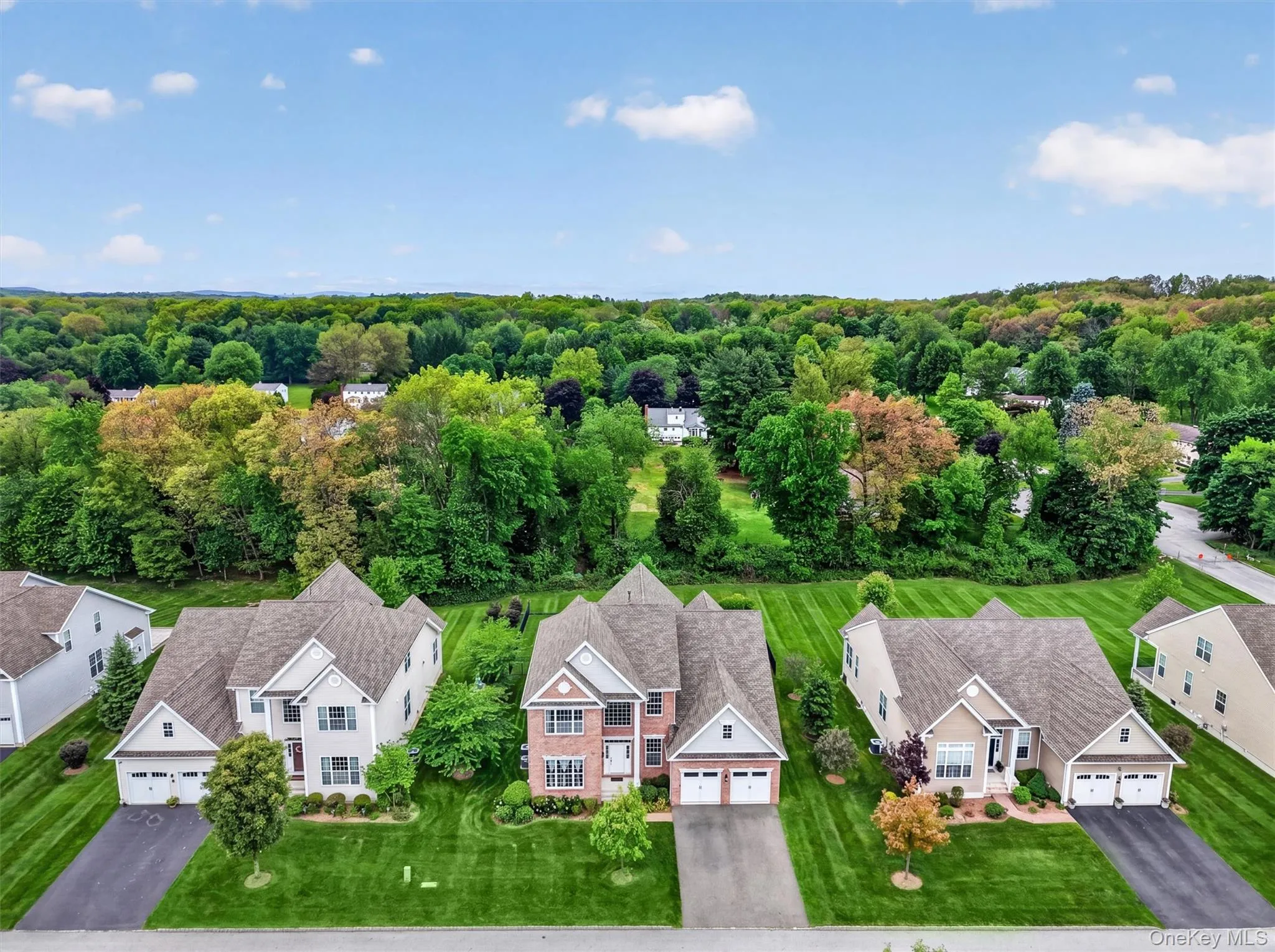 Hopewell Glen set in East Fishkill - this home is on a culdesac street Hopewell Glen set in East Fishkill - this home is on a culdesac street