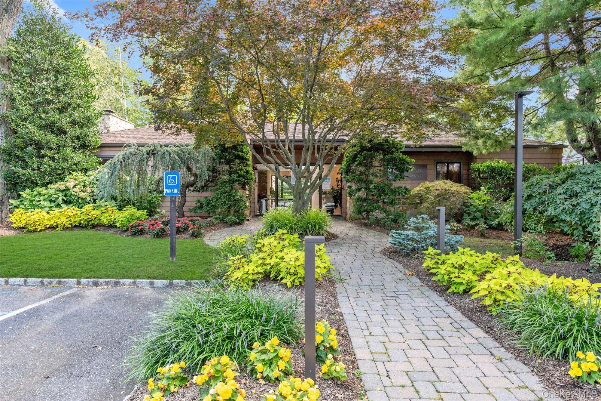 47 Northgate Circle, Huntington, NY, 3 Bedrooms Bedrooms, 6 Rooms Rooms,2 BathroomsBathrooms,Residential,For Rent,Northgate,0,992326 47 Northgate Circle, Huntington, NY, 3 Bedrooms Bedrooms, 6 Rooms Rooms,2 BathroomsBathrooms,Residential,For Rent,Northgate,0,992326
