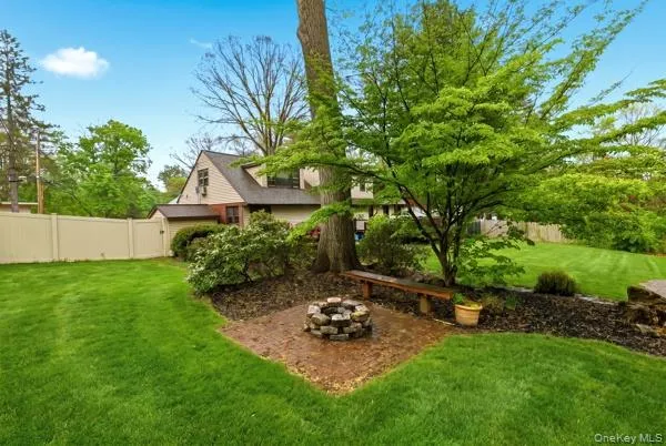 13 Tree Top Lane, Poughkeepsie (town), NY, 5 Bedrooms Bedrooms, 9 Rooms Rooms,2 BathroomsBathrooms,Residential,For Rent,Tree Top,0,992329 13 Tree Top Lane, Poughkeepsie (town), NY, 5 Bedrooms Bedrooms, 9 Rooms Rooms,2 BathroomsBathrooms,Residential,For Rent,Tree Top,0,992329