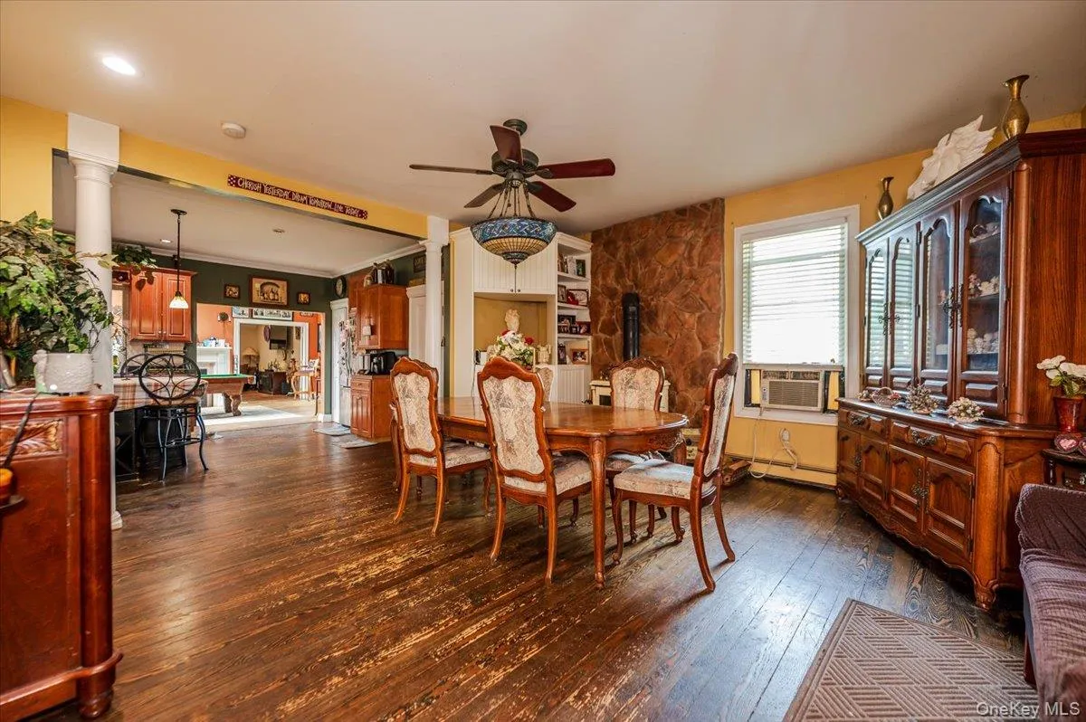 35 Cooke Avenue, Brookhaven, NY, 4 Bedrooms Bedrooms, 10 Rooms Rooms,3 BathroomsBathrooms,Residential,For Rent,Cooke,0,992339 35 Cooke Avenue, Brookhaven, NY, 4 Bedrooms Bedrooms, 10 Rooms Rooms,3 BathroomsBathrooms,Residential,For Rent,Cooke,0,992339