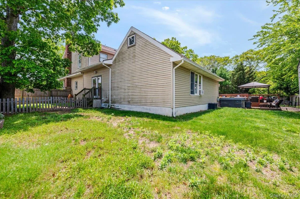 35 Cooke Avenue, Brookhaven, NY, 4 Bedrooms Bedrooms, 10 Rooms Rooms,3 BathroomsBathrooms,Residential,For Rent,Cooke,0,992339 35 Cooke Avenue, Brookhaven, NY, 4 Bedrooms Bedrooms, 10 Rooms Rooms,3 BathroomsBathrooms,Residential,For Rent,Cooke,0,992339