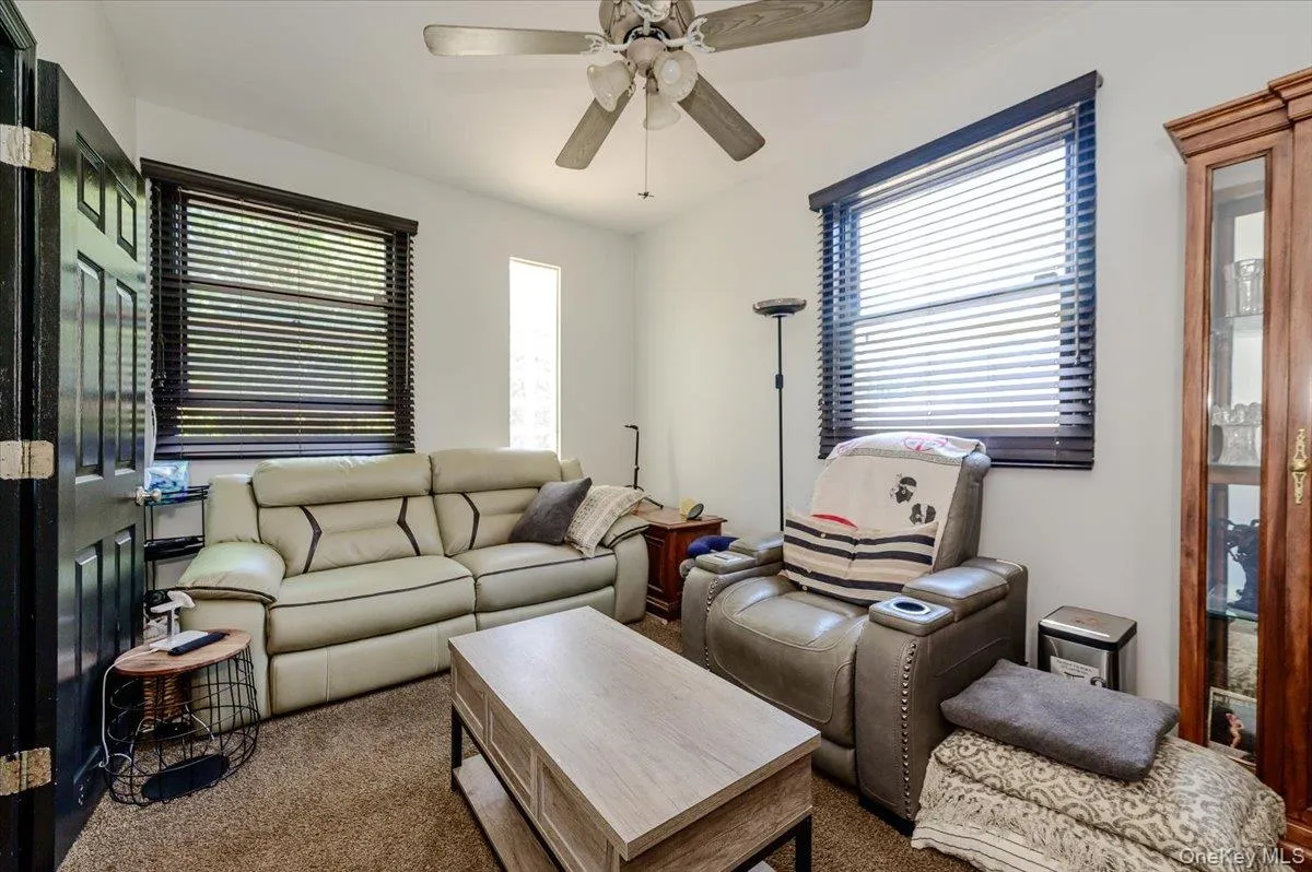35 Cooke Avenue, Brookhaven, NY, 4 Bedrooms Bedrooms, 10 Rooms Rooms,3 BathroomsBathrooms,Residential,For Rent,Cooke,0,992339 35 Cooke Avenue, Brookhaven, NY, 4 Bedrooms Bedrooms, 10 Rooms Rooms,3 BathroomsBathrooms,Residential,For Rent,Cooke,0,992339