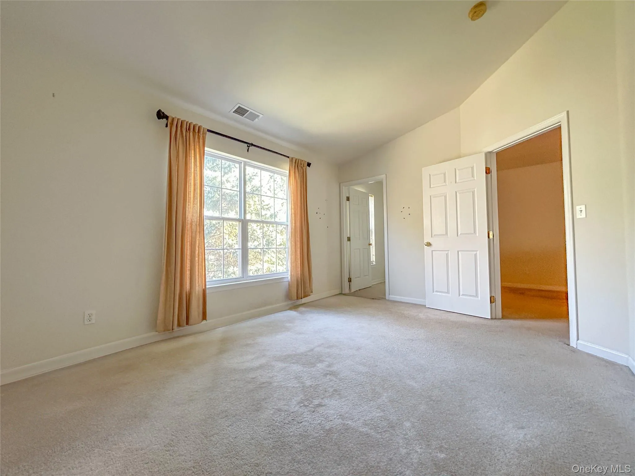 1063 Dutcher Drive, Fishkill, NY, 2 Bedrooms Bedrooms, 8 Rooms Rooms,2 BathroomsBathrooms,Residential Lease,For Rent,Dutcher,0,992344 1063 Dutcher Drive, Fishkill, NY, 2 Bedrooms Bedrooms, 8 Rooms Rooms,2 BathroomsBathrooms,Residential Lease,For Rent,Dutcher,0,992344