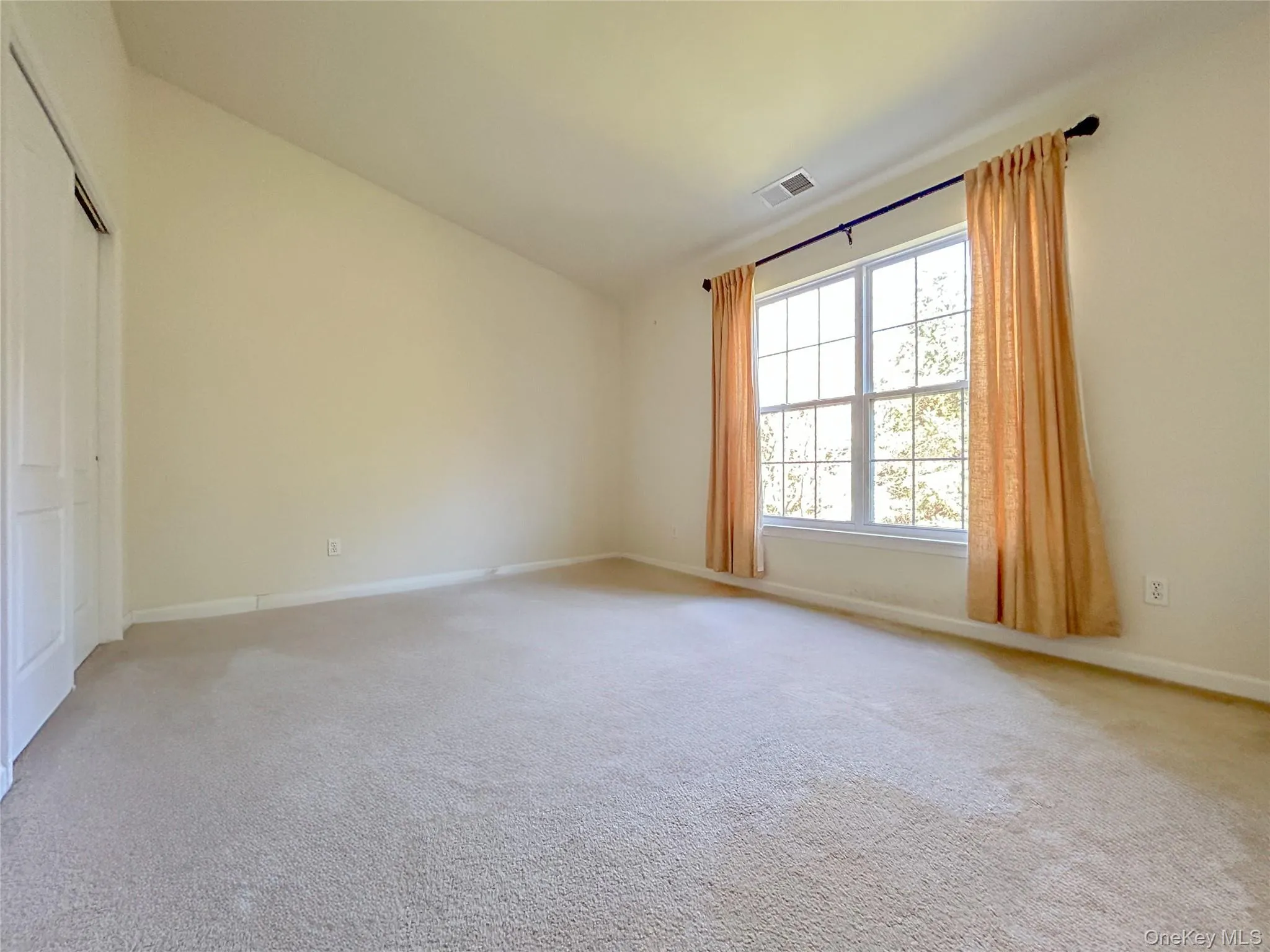 1063 Dutcher Drive, Fishkill, NY, 2 Bedrooms Bedrooms, 8 Rooms Rooms,2 BathroomsBathrooms,Residential Lease,For Rent,Dutcher,0,992344 1063 Dutcher Drive, Fishkill, NY, 2 Bedrooms Bedrooms, 8 Rooms Rooms,2 BathroomsBathrooms,Residential Lease,For Rent,Dutcher,0,992344
