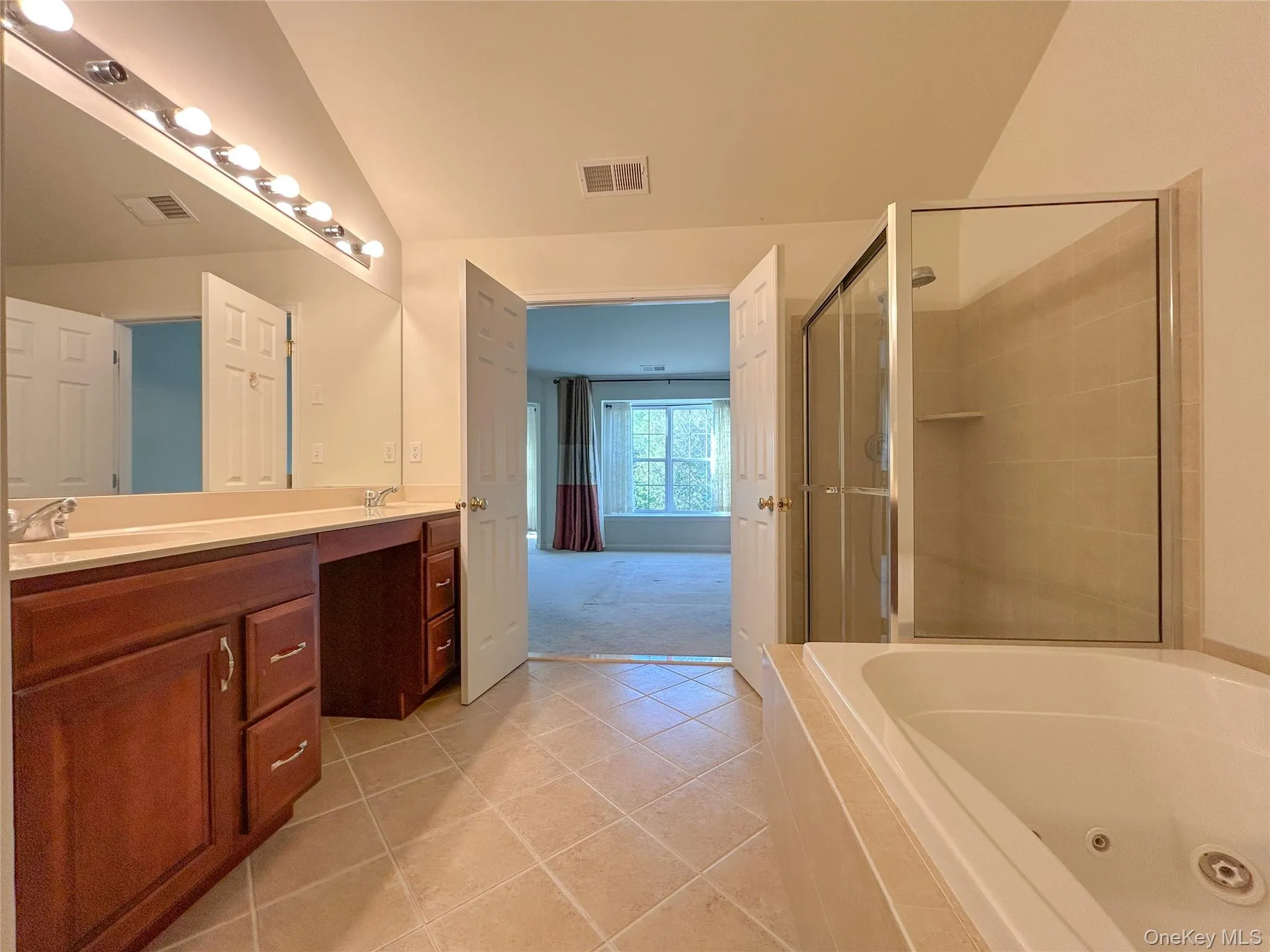1063 Dutcher Drive, Fishkill, NY, 2 Bedrooms Bedrooms, 8 Rooms Rooms,2 BathroomsBathrooms,Residential Lease,For Rent,Dutcher,0,992344 1063 Dutcher Drive, Fishkill, NY, 2 Bedrooms Bedrooms, 8 Rooms Rooms,2 BathroomsBathrooms,Residential Lease,For Rent,Dutcher,0,992344