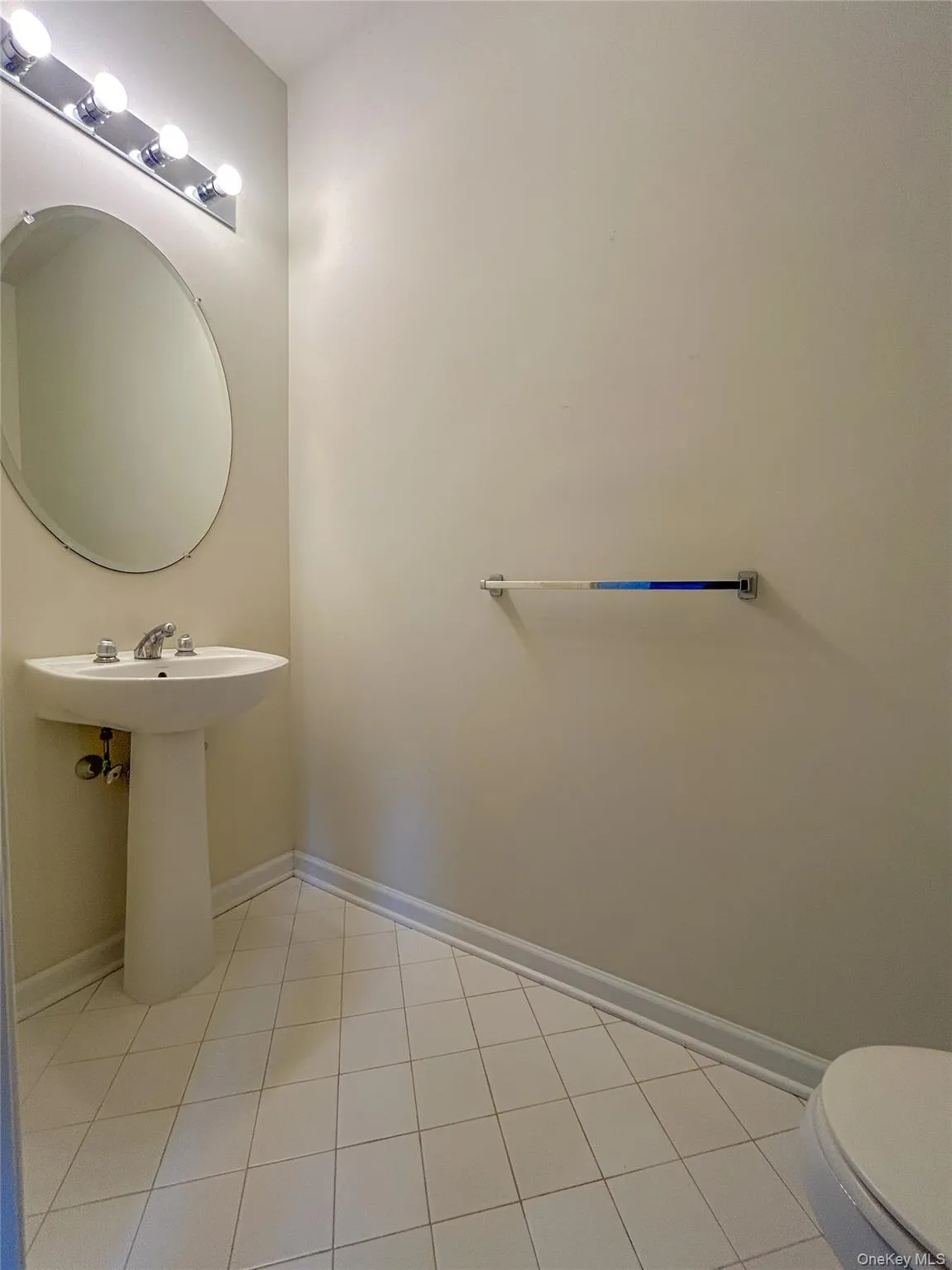 1063 Dutcher Drive, Fishkill, NY, 2 Bedrooms Bedrooms, 8 Rooms Rooms,2 BathroomsBathrooms,Residential Lease,For Rent,Dutcher,0,992344 1063 Dutcher Drive, Fishkill, NY, 2 Bedrooms Bedrooms, 8 Rooms Rooms,2 BathroomsBathrooms,Residential Lease,For Rent,Dutcher,0,992344